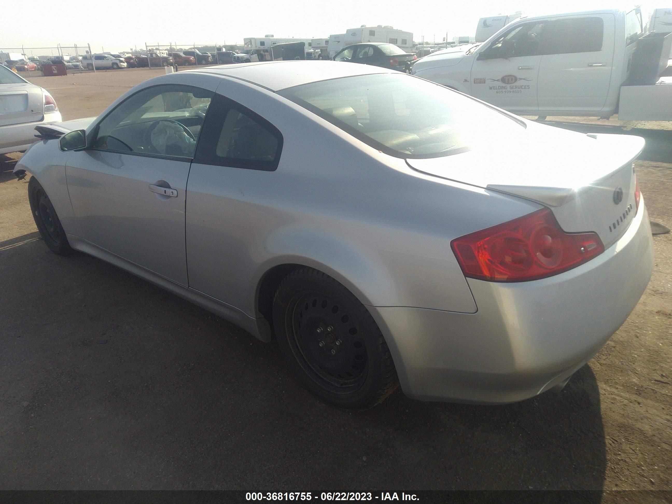 Photo 2 VIN: JNKCV54E56M710190 - INFINITI G 