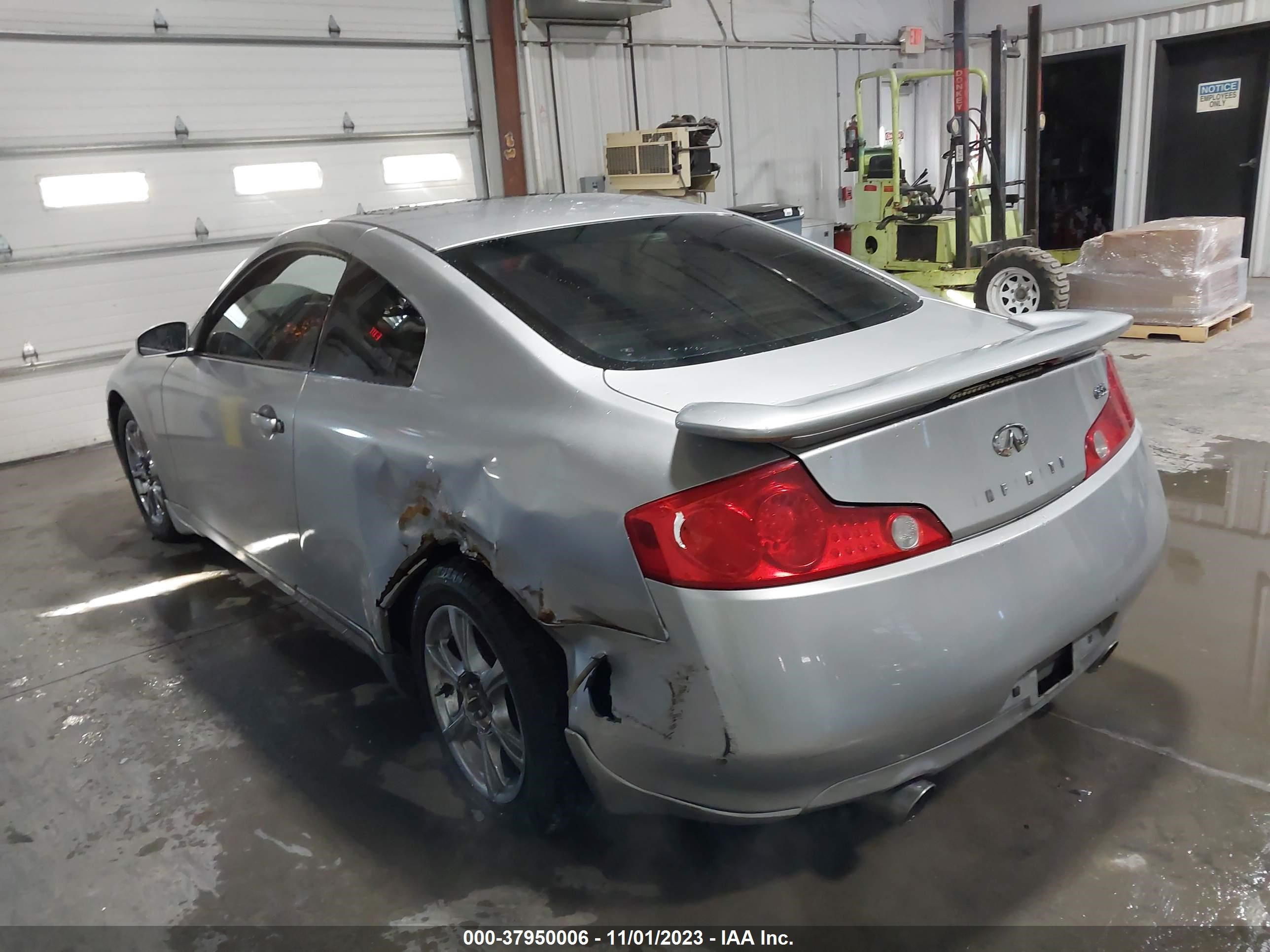 Photo 2 VIN: JNKCV54E64M300527 - INFINITI G 