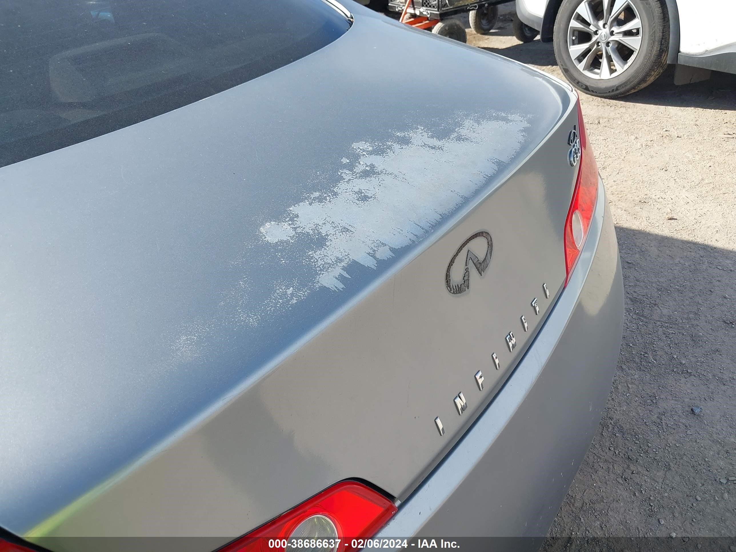 Photo 12 VIN: JNKCV54E65M400175 - INFINITI G 