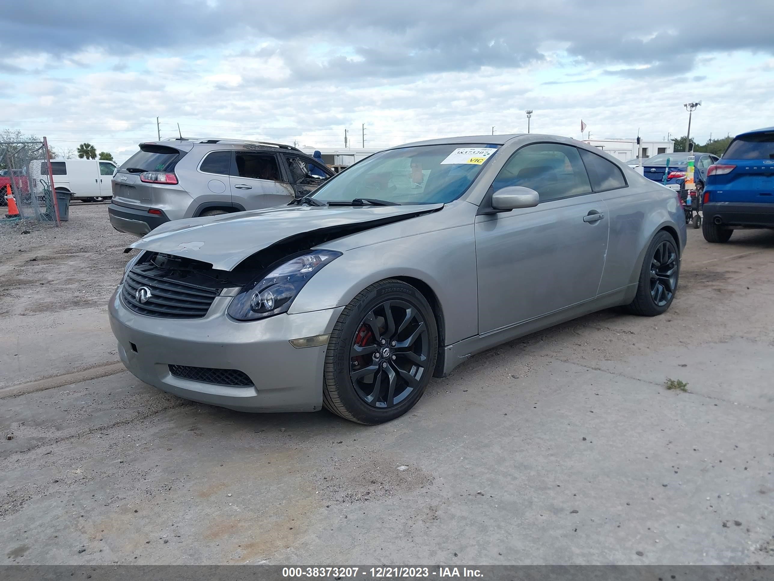 Photo 1 VIN: JNKCV54E67M902512 - INFINITI G 