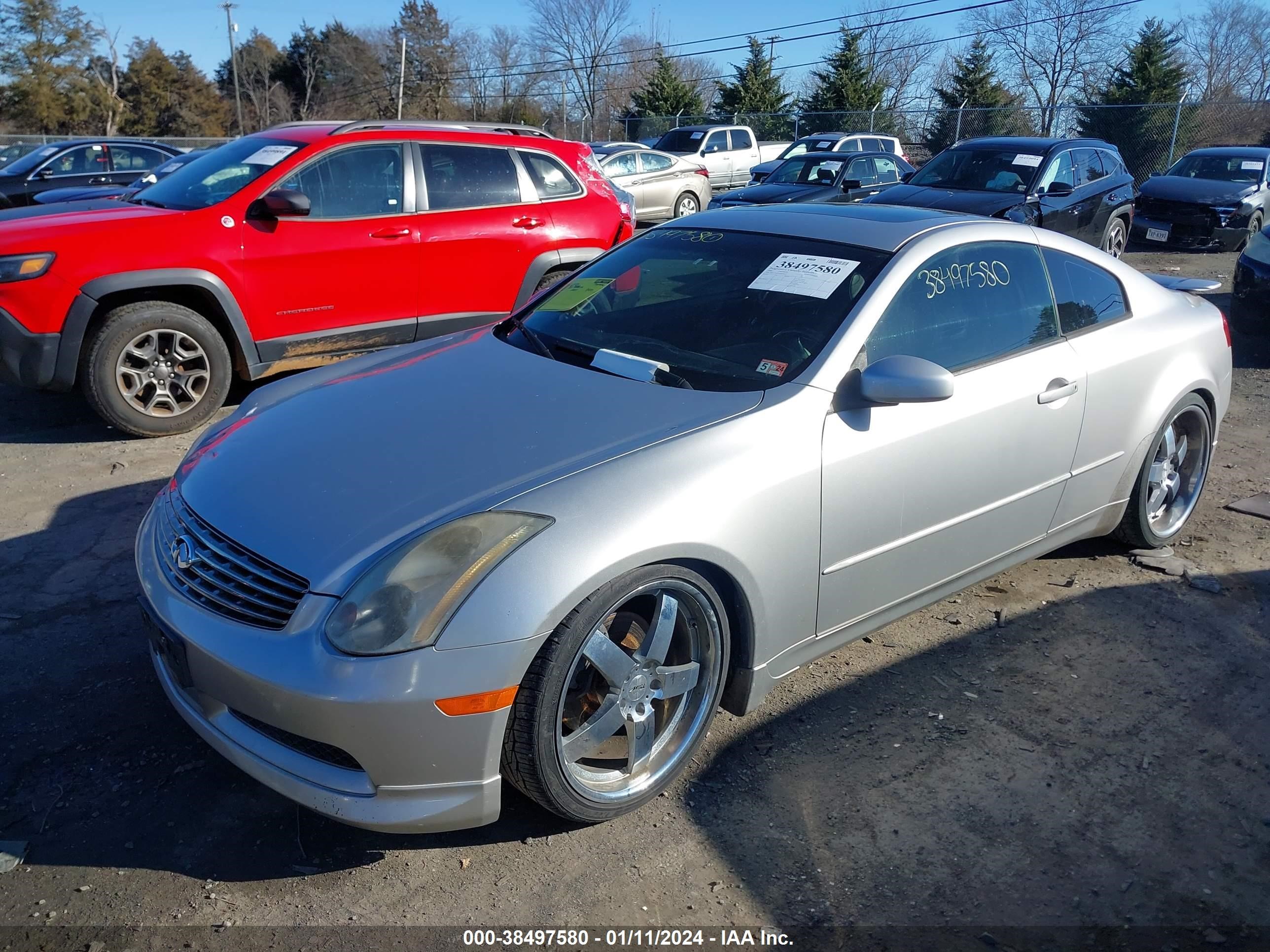 Photo 1 VIN: JNKCV54E75M419043 - INFINITI G 