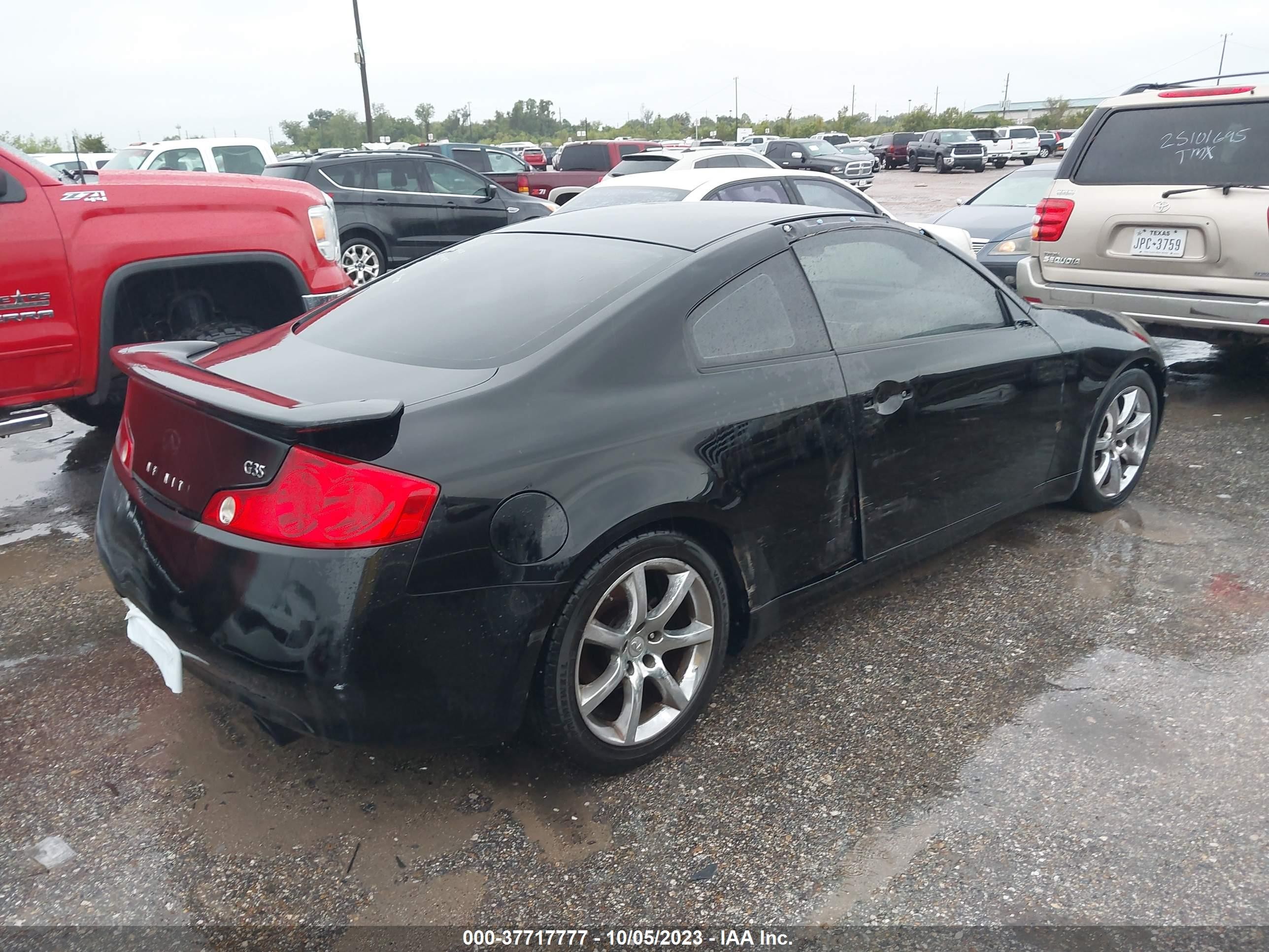 Photo 3 VIN: JNKCV54E84M305454 - INFINITI G 