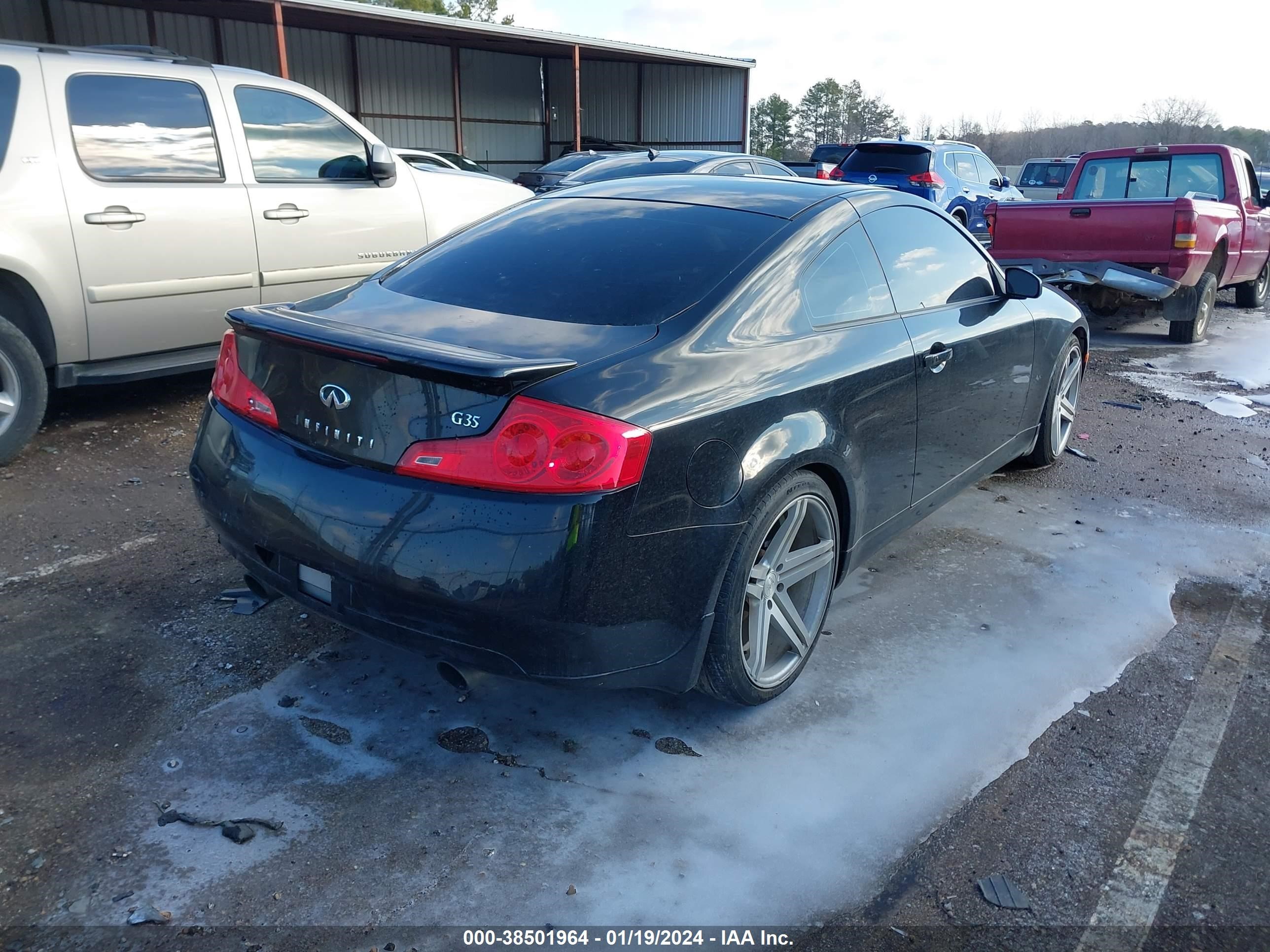 Photo 3 VIN: JNKCV54E87M905122 - INFINITI G 