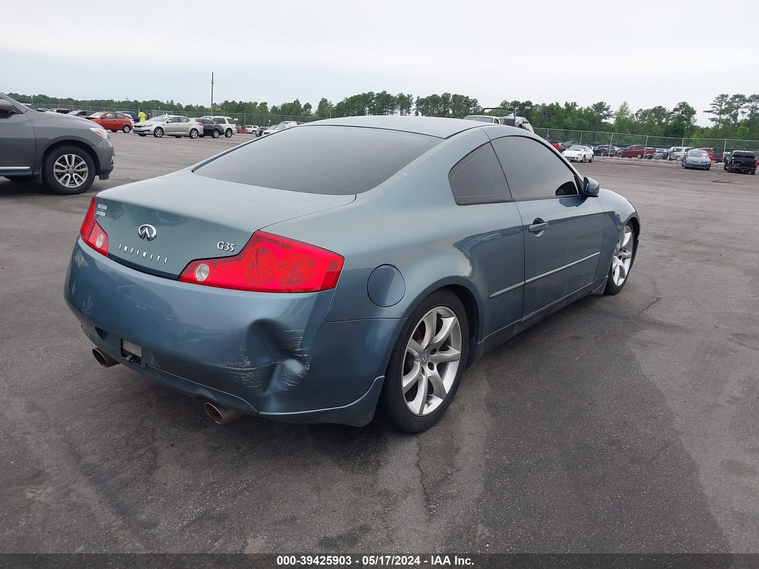 Photo 3 VIN: JNKCV54E95M415706 - INFINITI G 