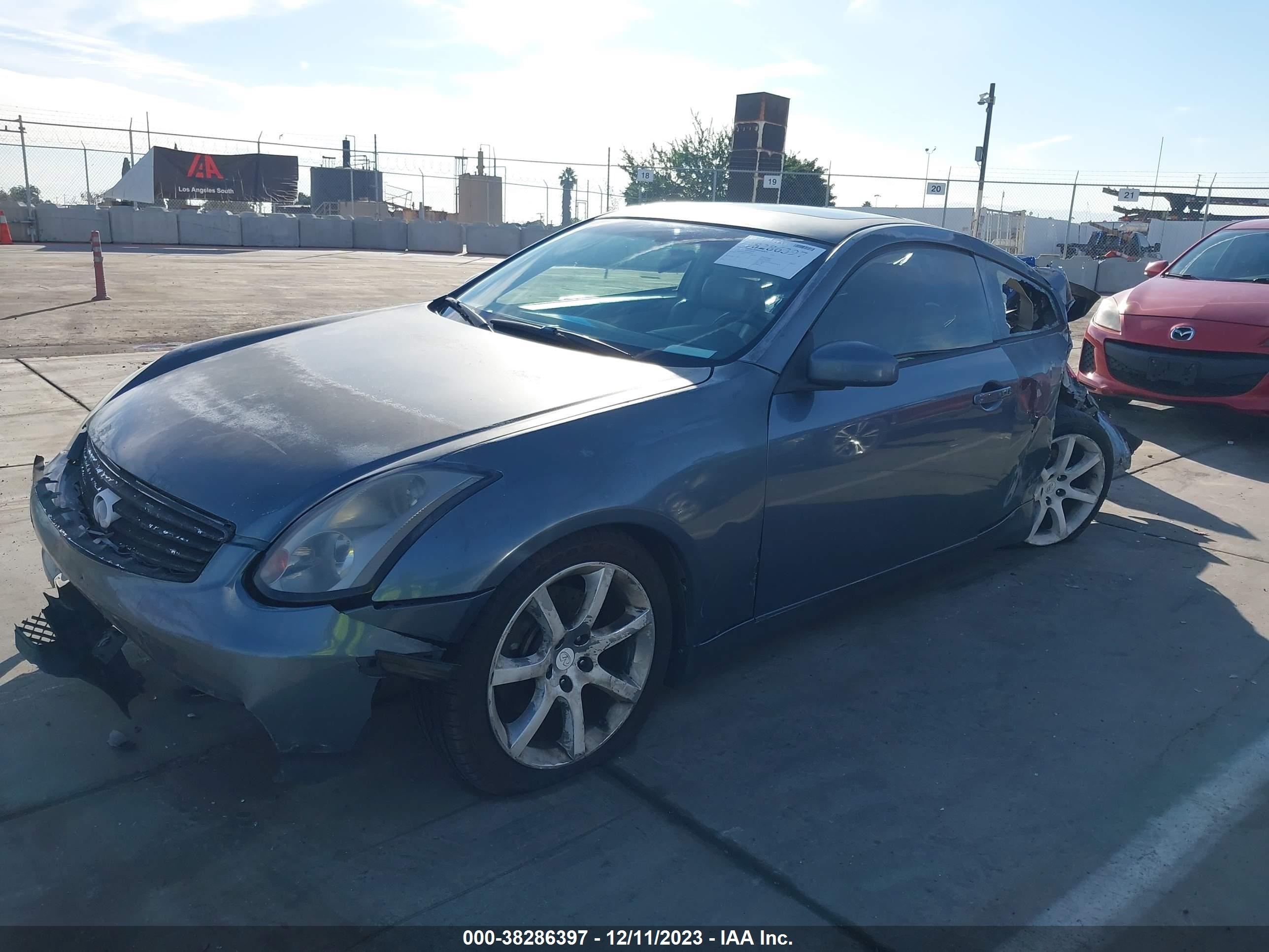 Photo 1 VIN: JNKCV54E95M418542 - INFINITI G 