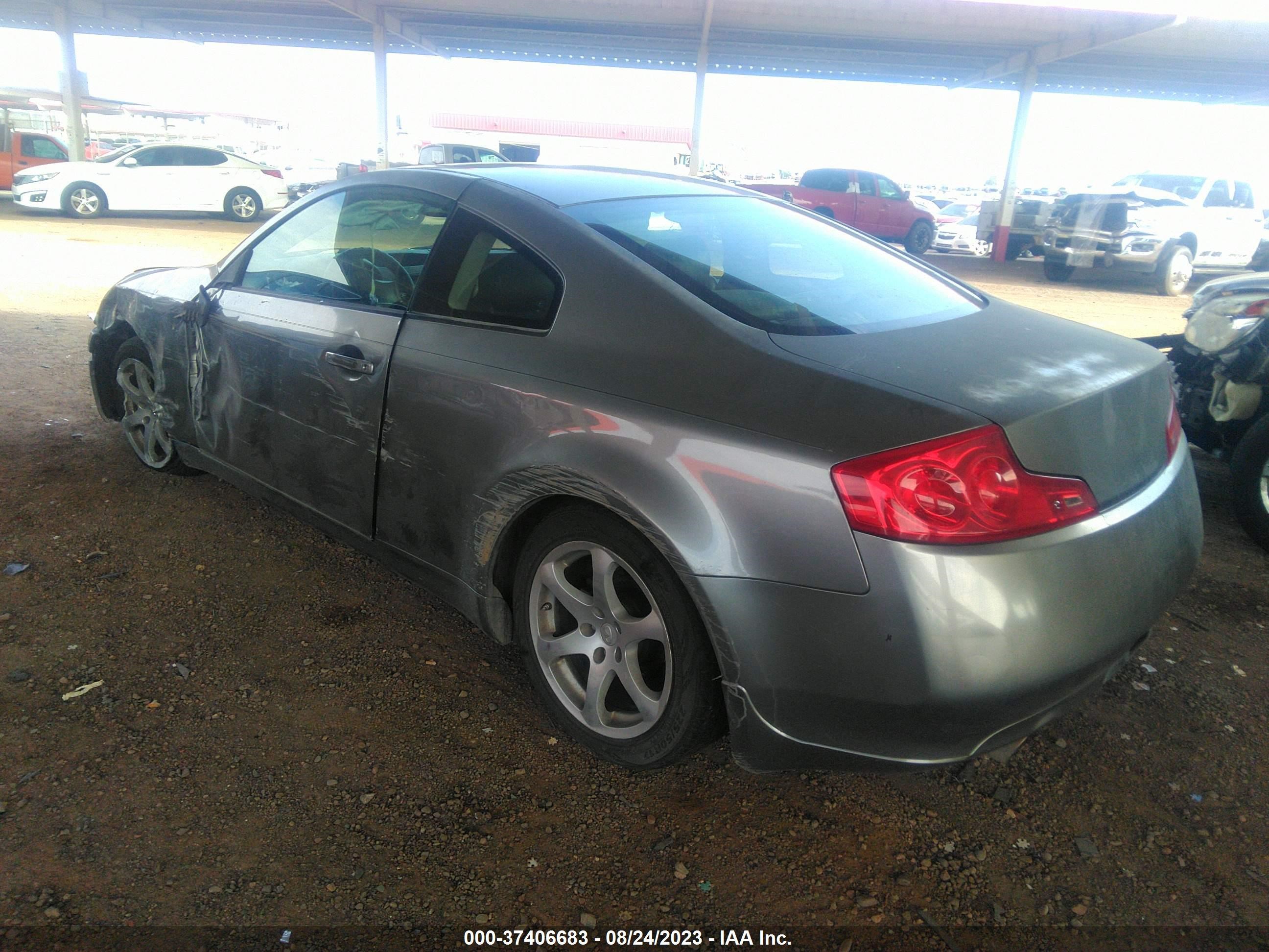 Photo 2 VIN: JNKCV54E97M906814 - INFINITI G 