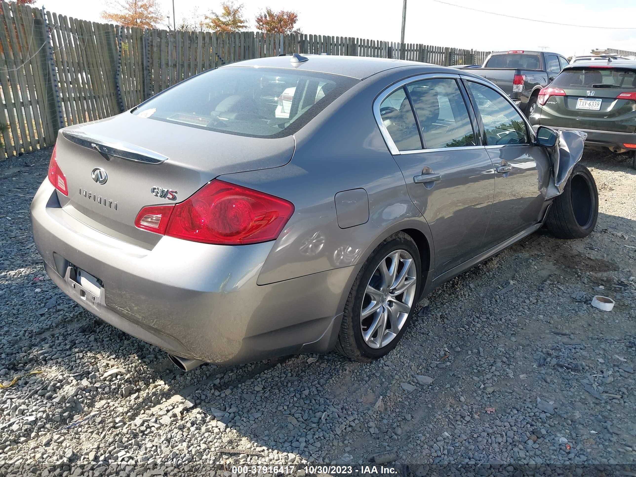 Photo 3 VIN: JNKCV61E39M011476 - INFINITI G 