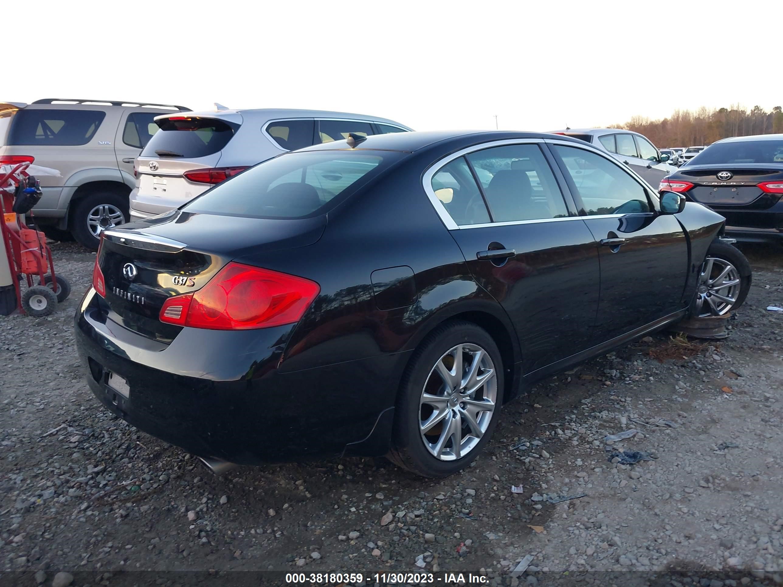 Photo 3 VIN: JNKCV61E39M012160 - INFINITI G 