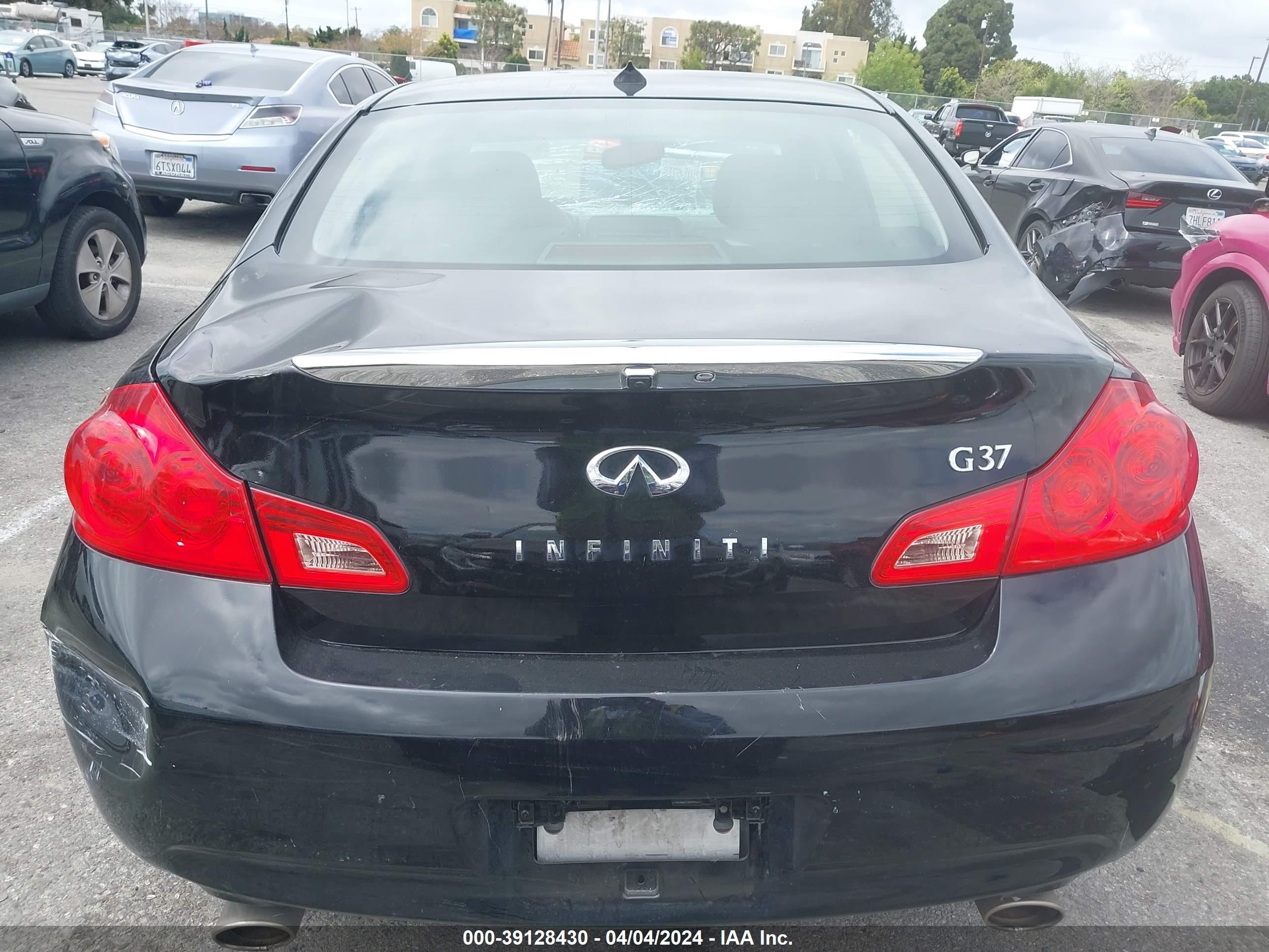 Photo 16 VIN: JNKCV61E49M015164 - INFINITI G 