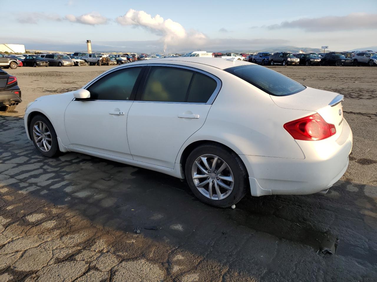 Photo 1 VIN: JNKCV61E59M013701 - INFINITI G 