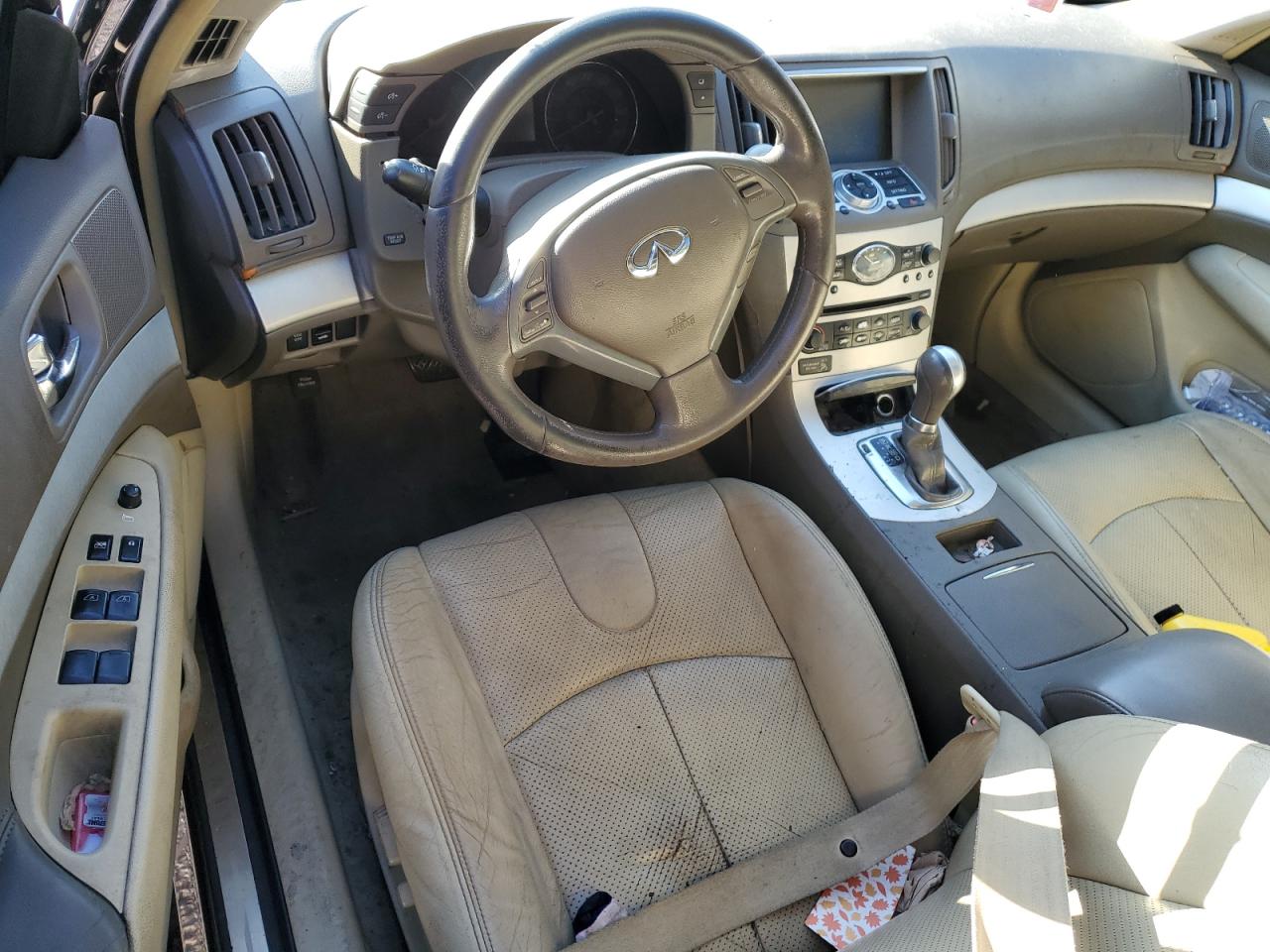 Photo 7 VIN: JNKCV61EX9M011667 - INFINITI G 