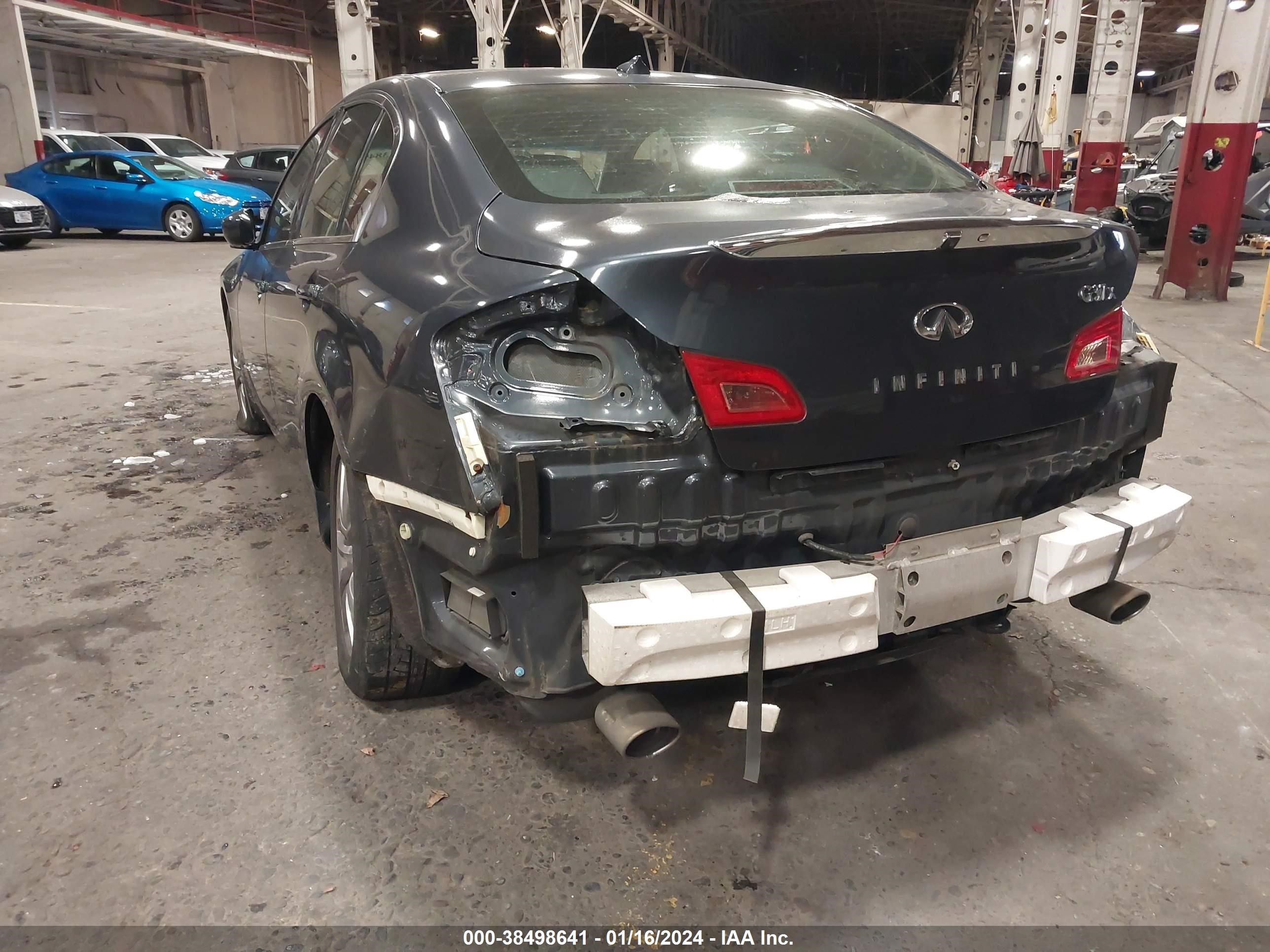 Photo 5 VIN: JNKCV61F39M358962 - INFINITI G 