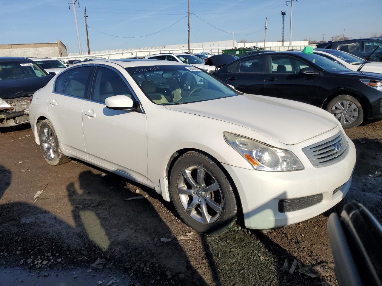 Photo 3 VIN: JNKCV61F49M054023 - INFINITI G 