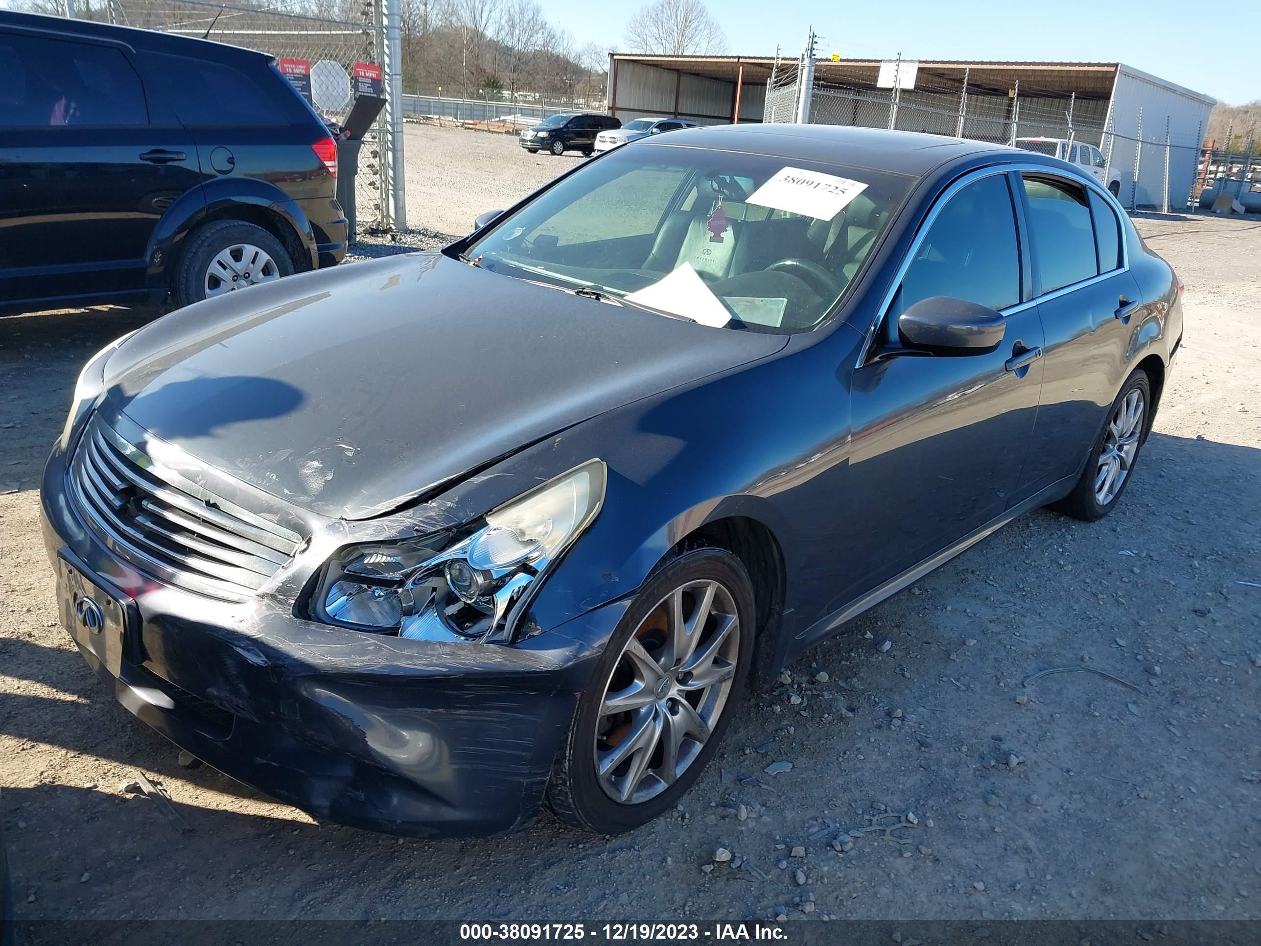 Photo 1 VIN: JNKCV61F59M357179 - INFINITI G 