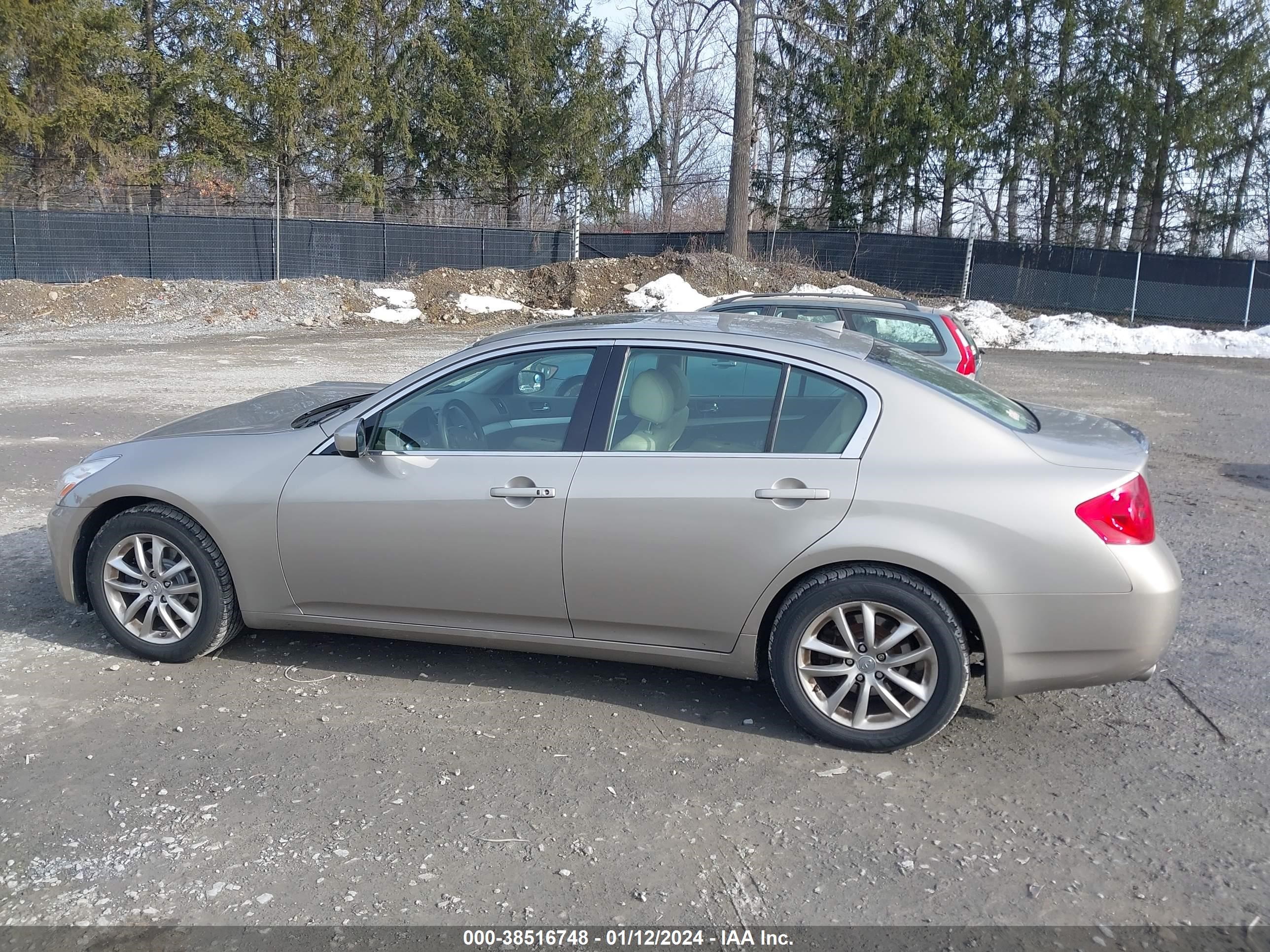 Photo 13 VIN: JNKCV61F59M362995 - INFINITI G 