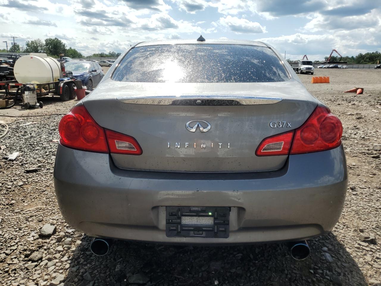 Photo 5 VIN: JNKCV61F69M052869 - INFINITI G 