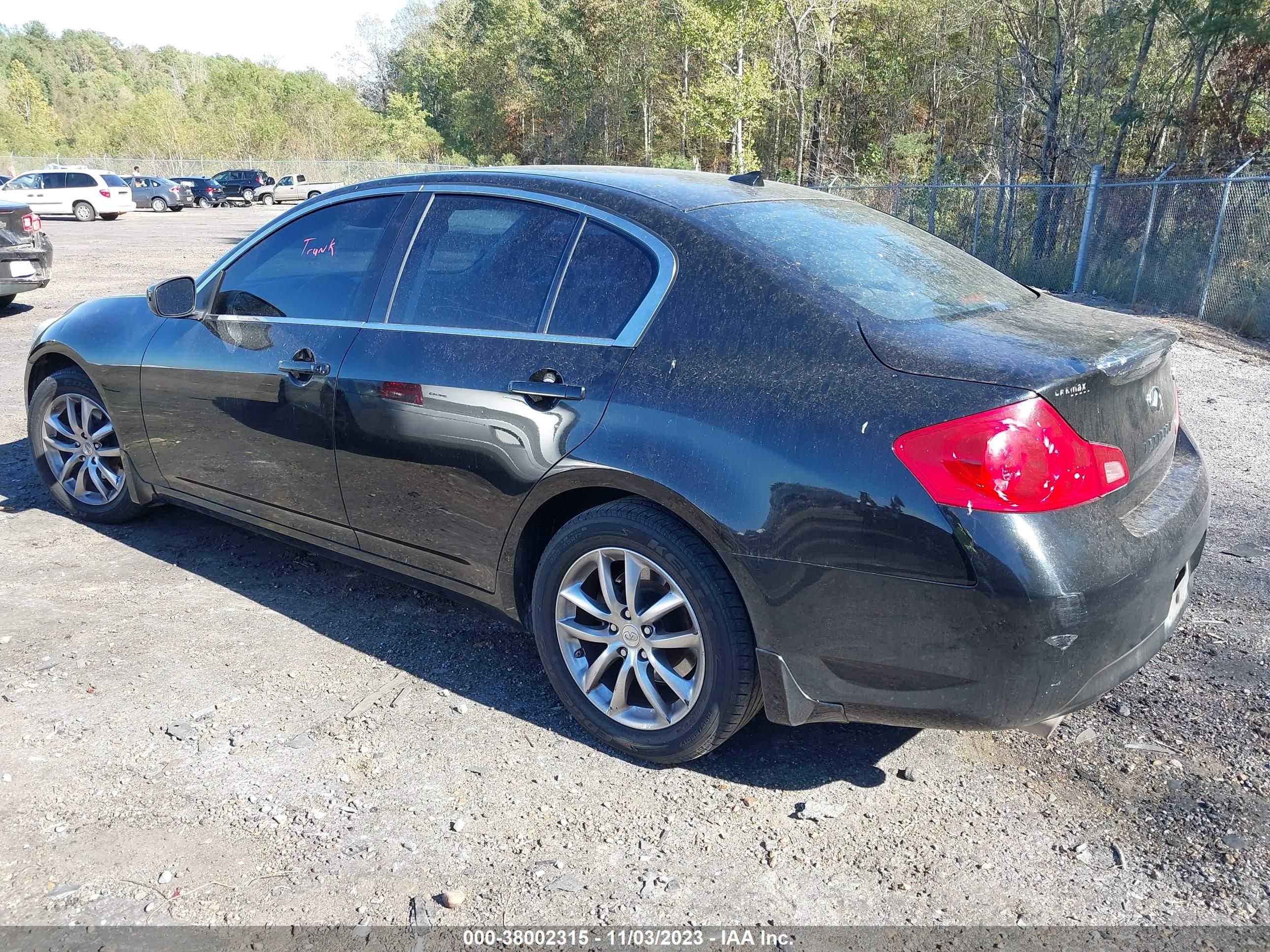 Photo 2 VIN: JNKCV61F79M354347 - INFINITI G 