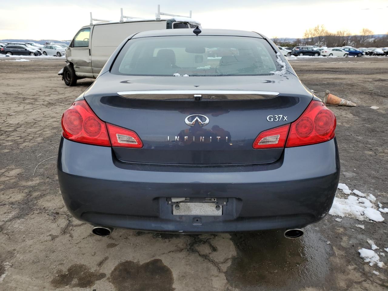 Photo 5 VIN: JNKCV61FX9M351247 - INFINITI G 