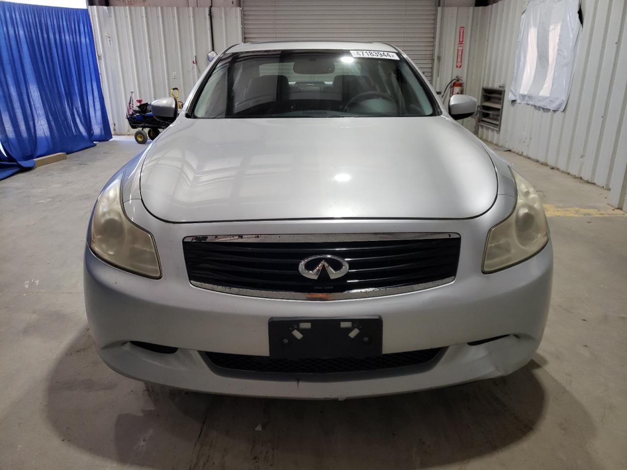 Photo 4 VIN: JNKCV61FX9M353533 - INFINITI G 