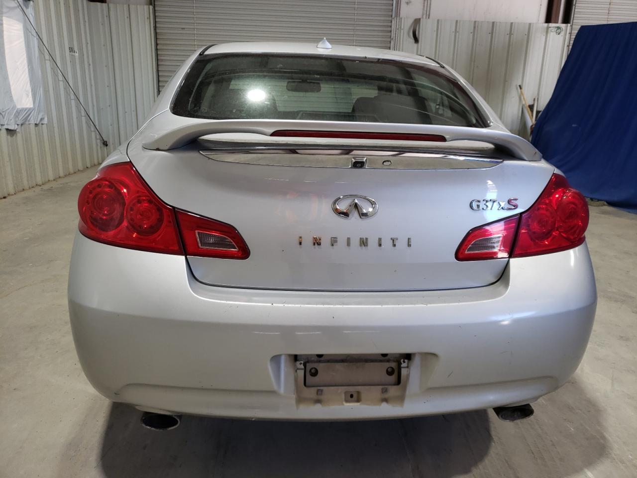 Photo 5 VIN: JNKCV61FX9M353533 - INFINITI G 