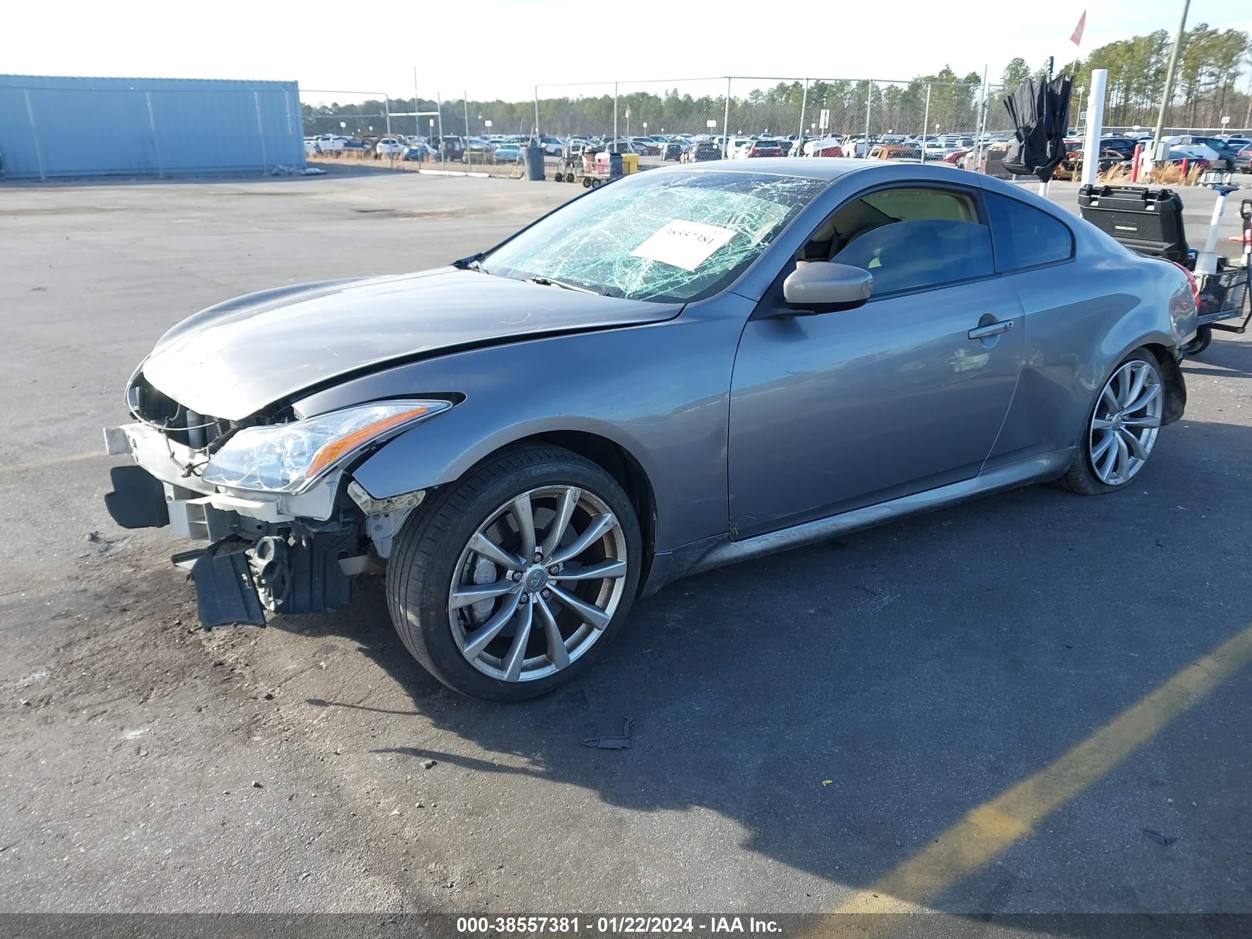 Photo 1 VIN: JNKCV64E08M119208 - INFINITI G 