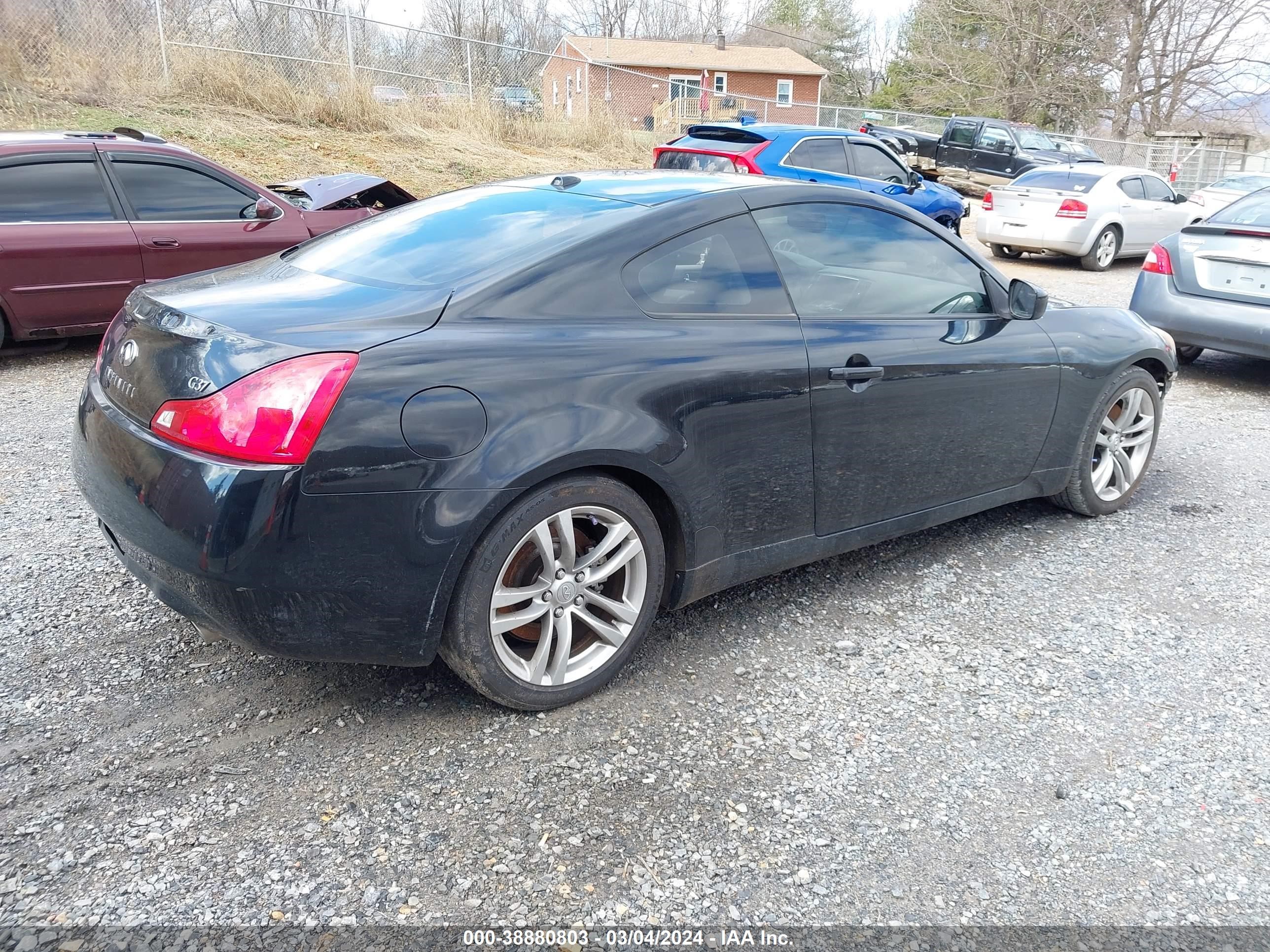 Photo 3 VIN: JNKCV64E18M115877 - INFINITI G 