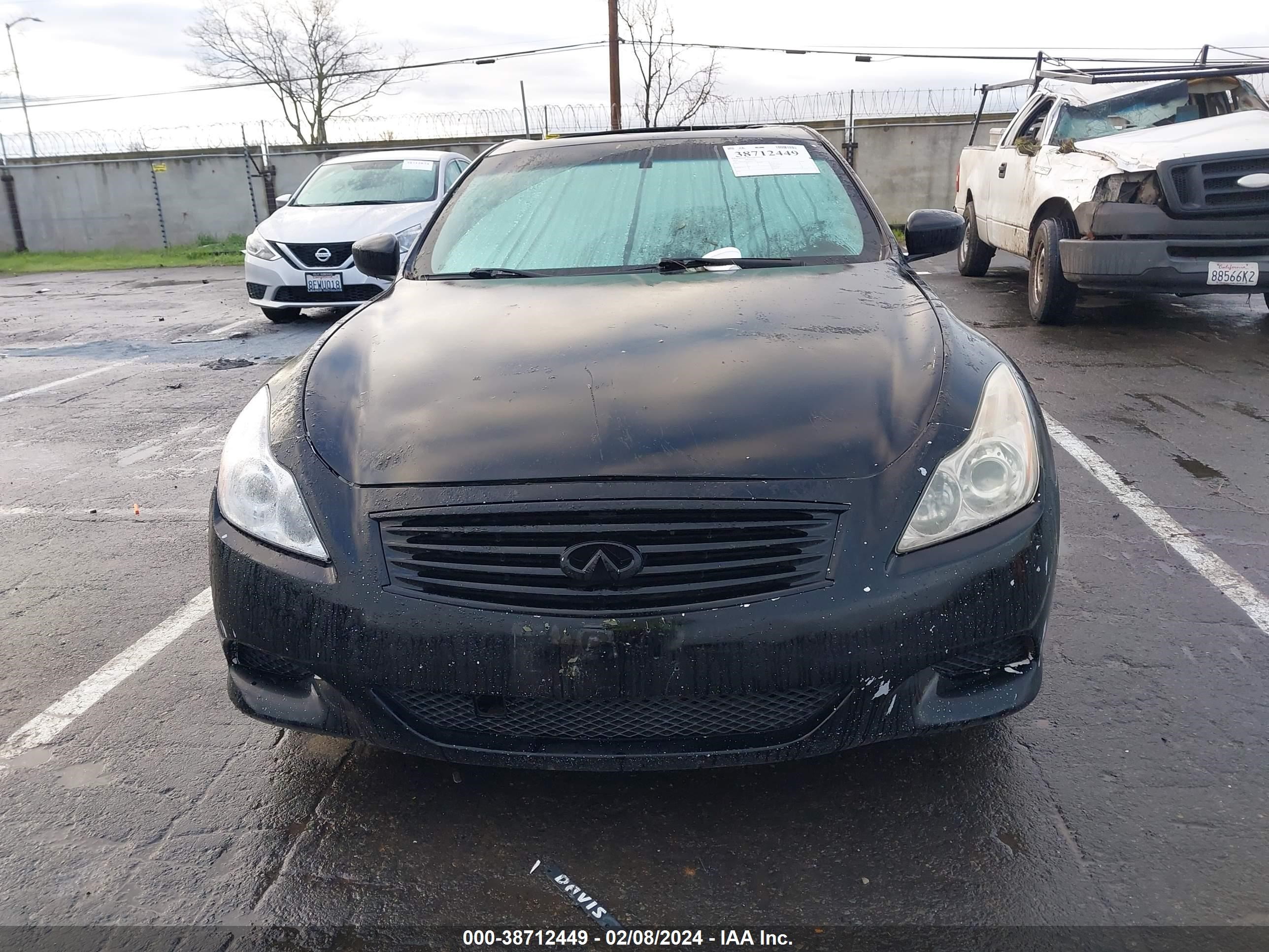 Photo 11 VIN: JNKCV64E28M113958 - INFINITI G 