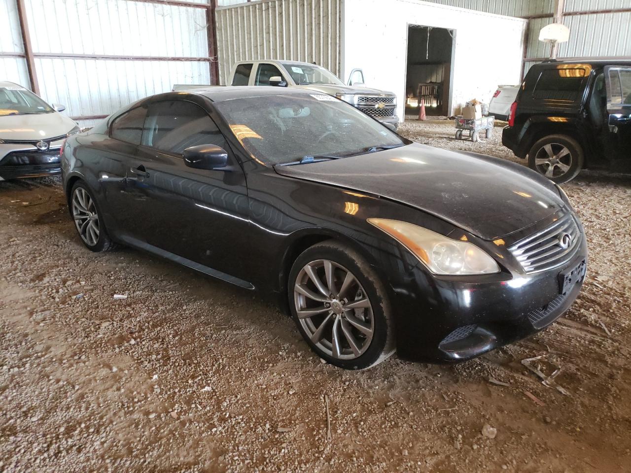 Photo 3 VIN: JNKCV64E28M124944 - INFINITI G 