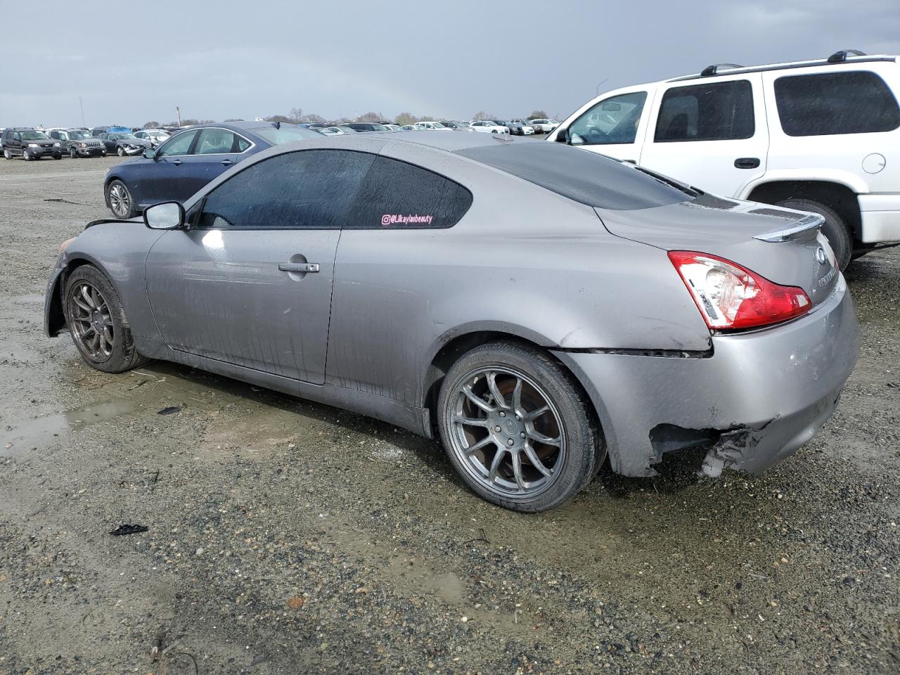 Photo 1 VIN: JNKCV64E38M116481 - INFINITI G 