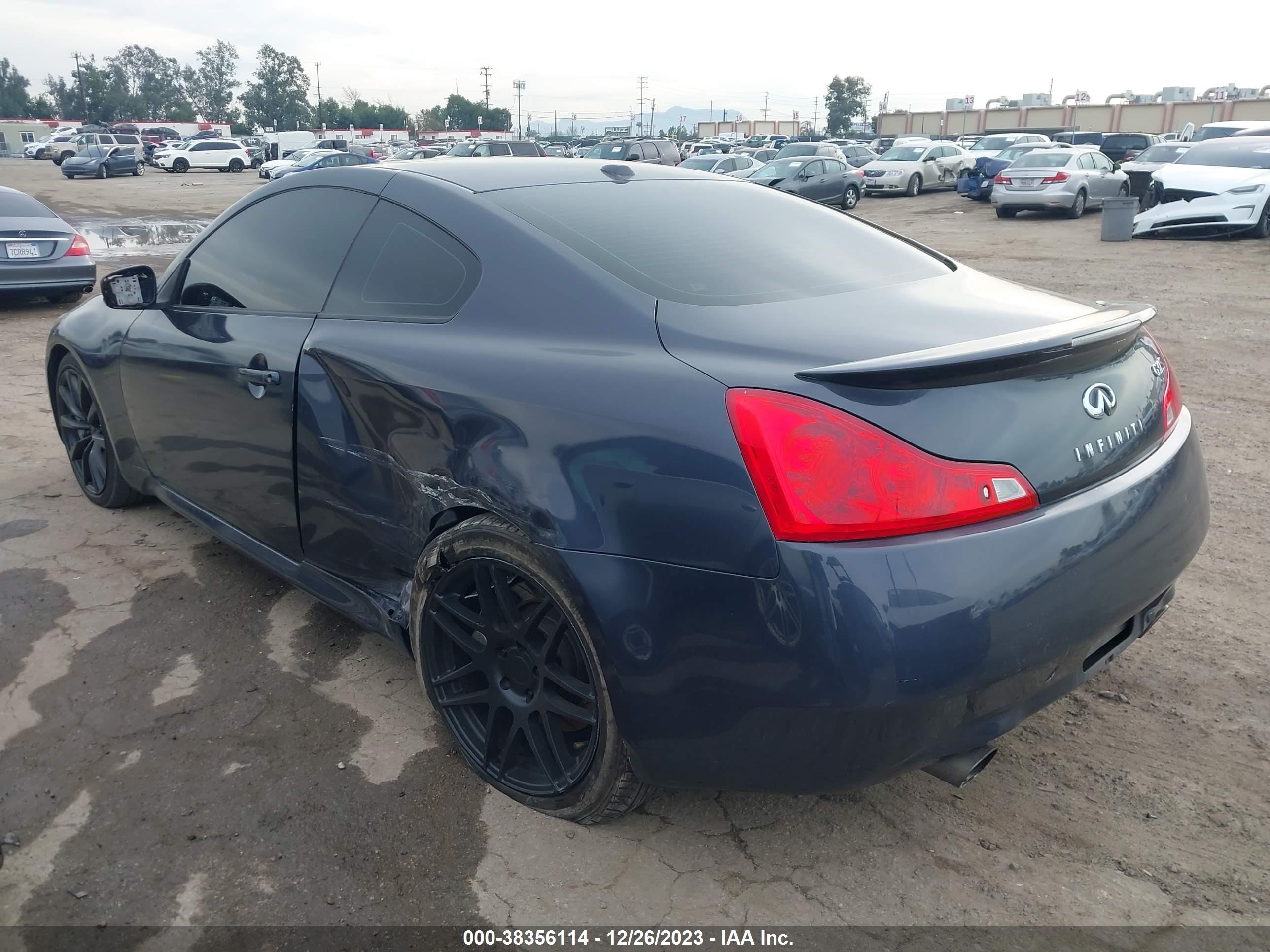 Photo 2 VIN: JNKCV64E38M123964 - INFINITI G 