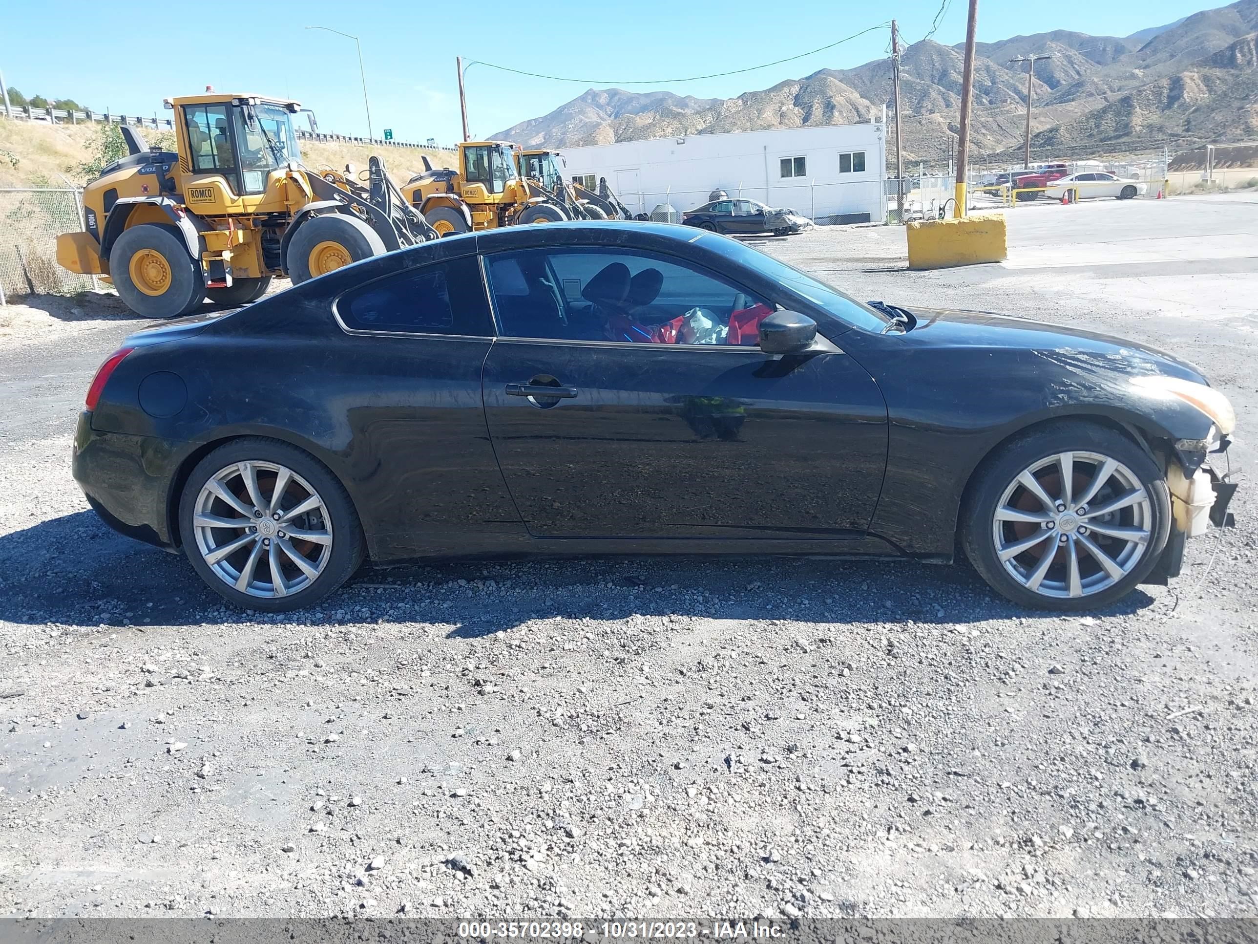 Photo 13 VIN: JNKCV64E38M131336 - INFINITI G 