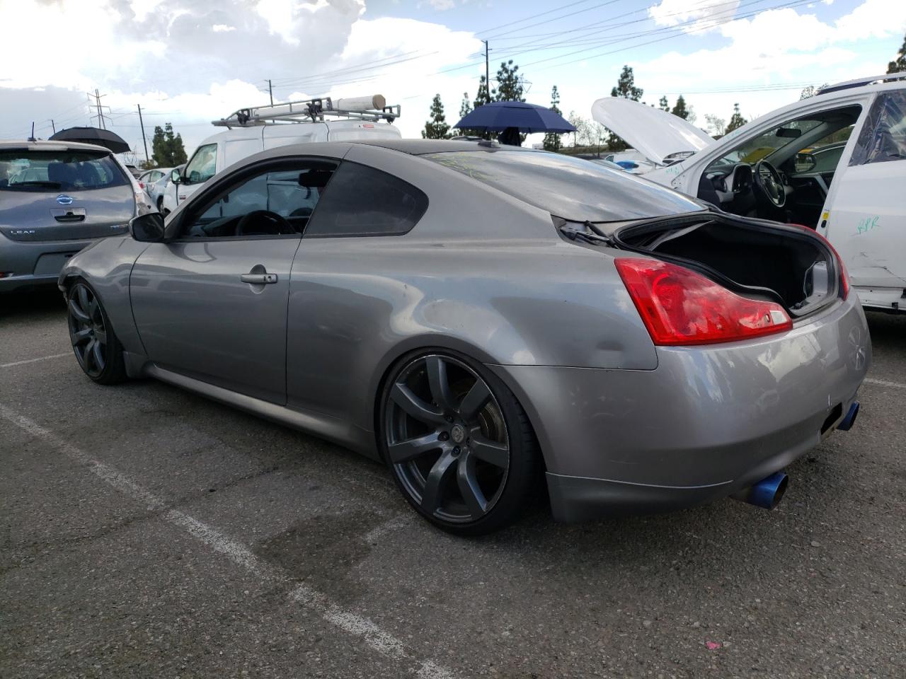 Photo 1 VIN: JNKCV64E48M110365 - INFINITI G 