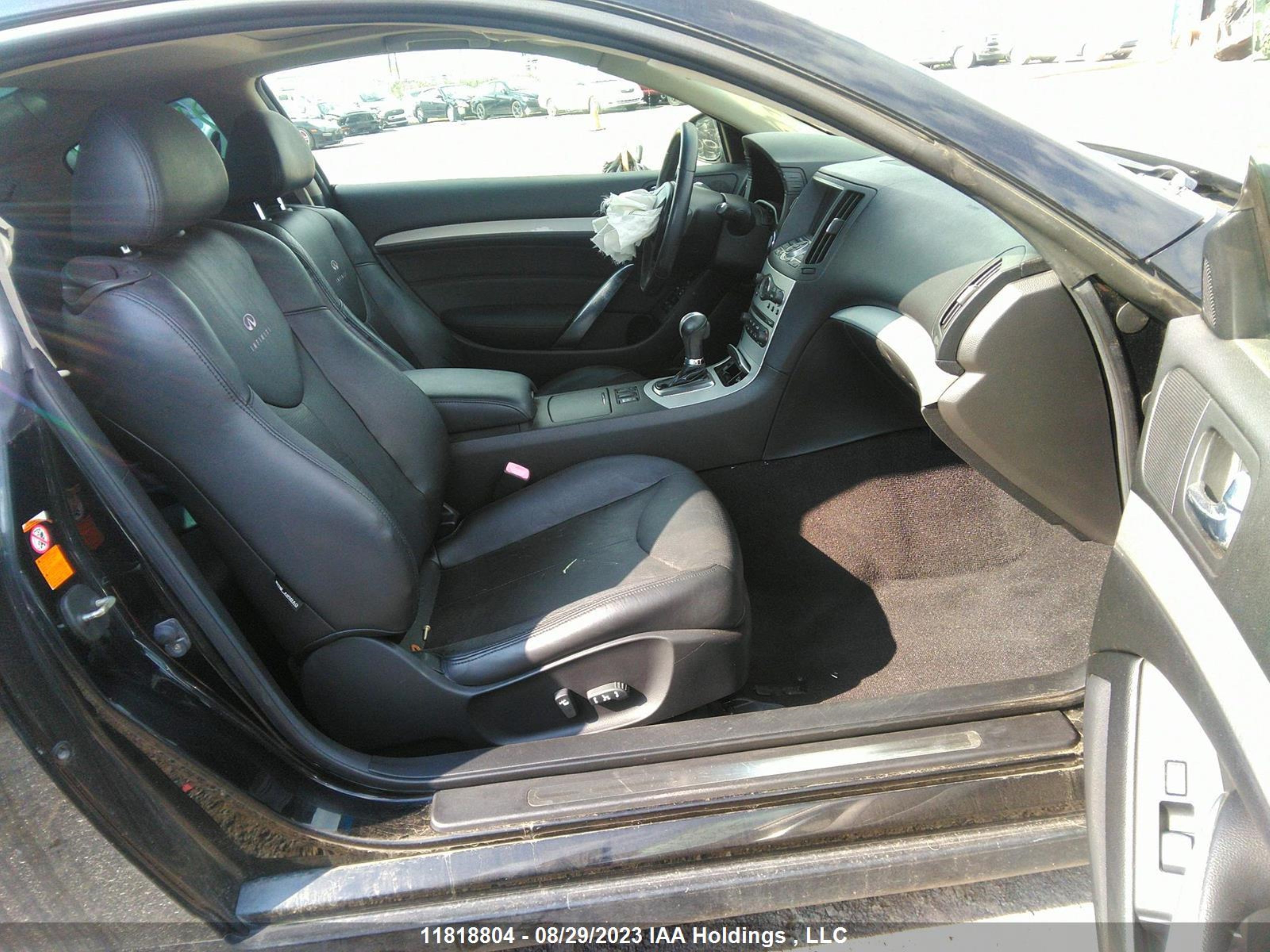 Photo 4 VIN: JNKCV64E68M106415 - INFINITI G 