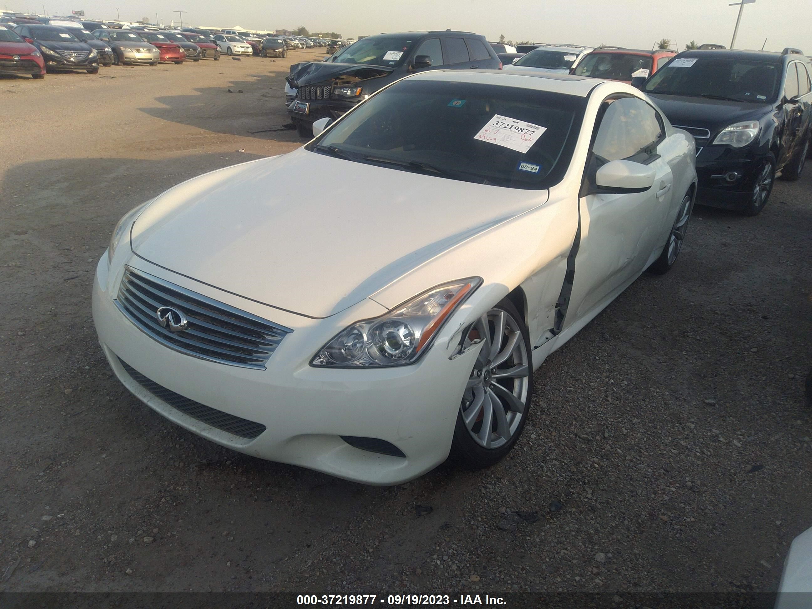 Photo 5 VIN: JNKCV64E68M107628 - INFINITI G 