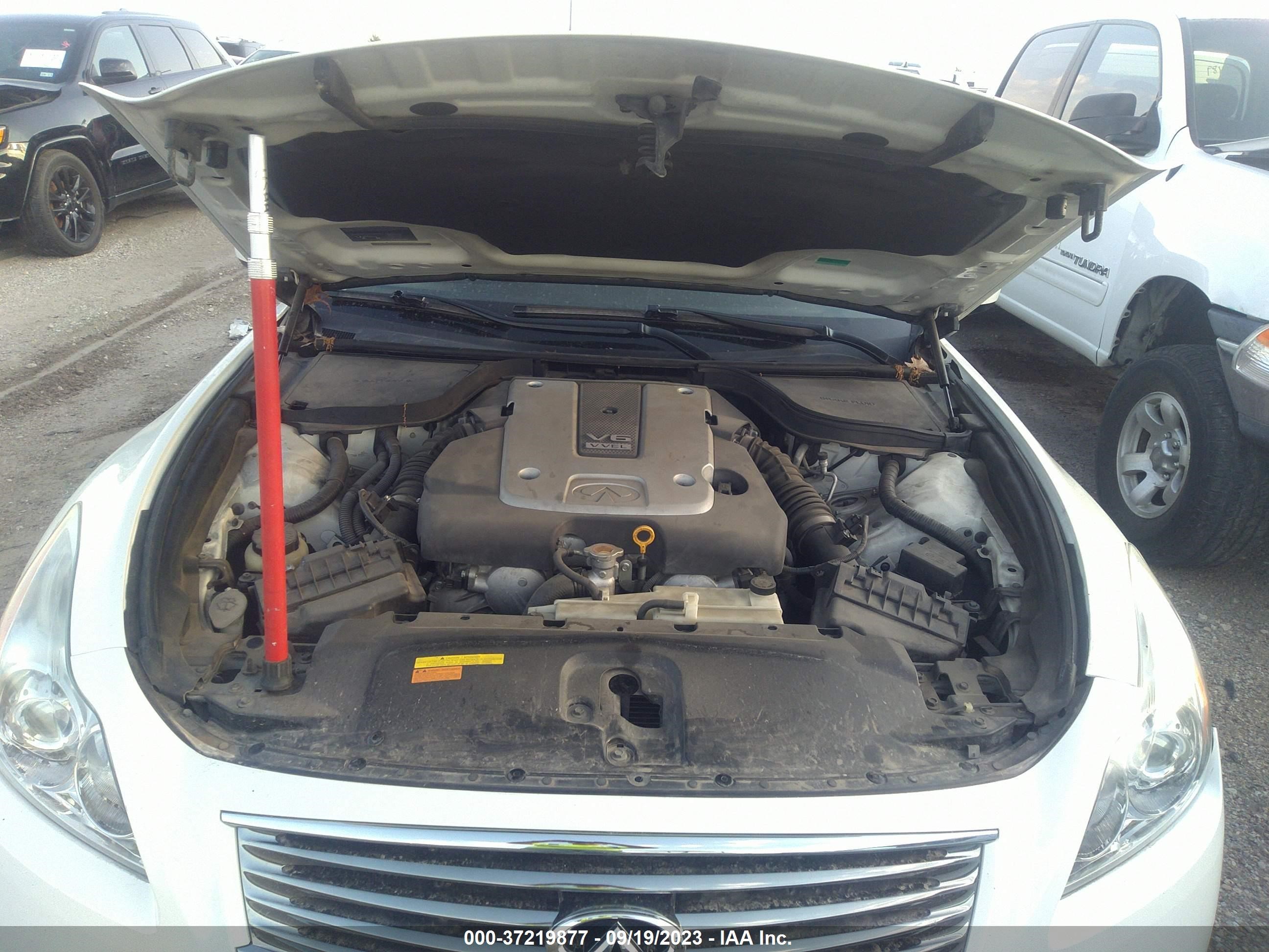 Photo 9 VIN: JNKCV64E68M107628 - INFINITI G 