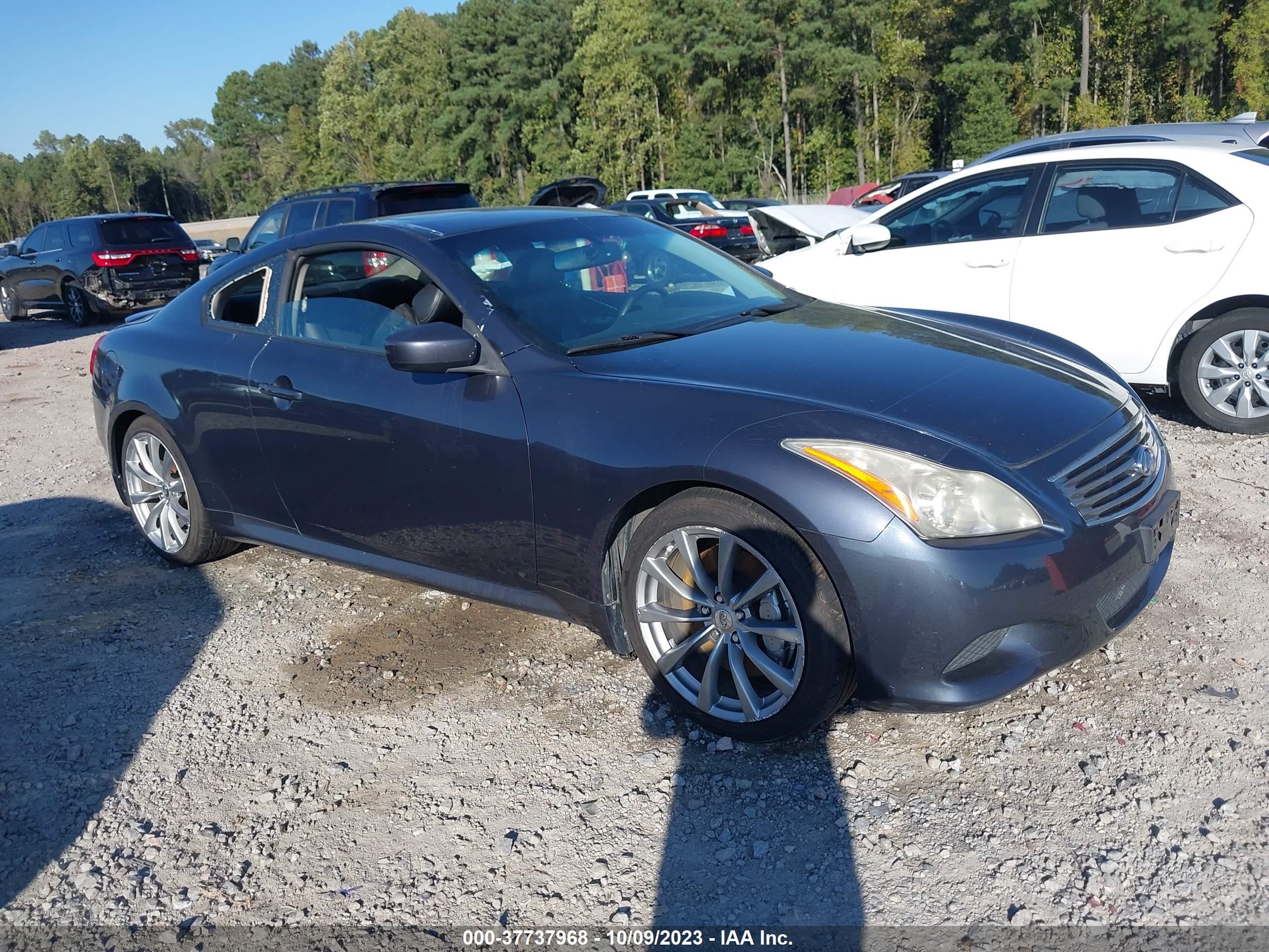 Photo 0 VIN: JNKCV64E68M120153 - INFINITI G 