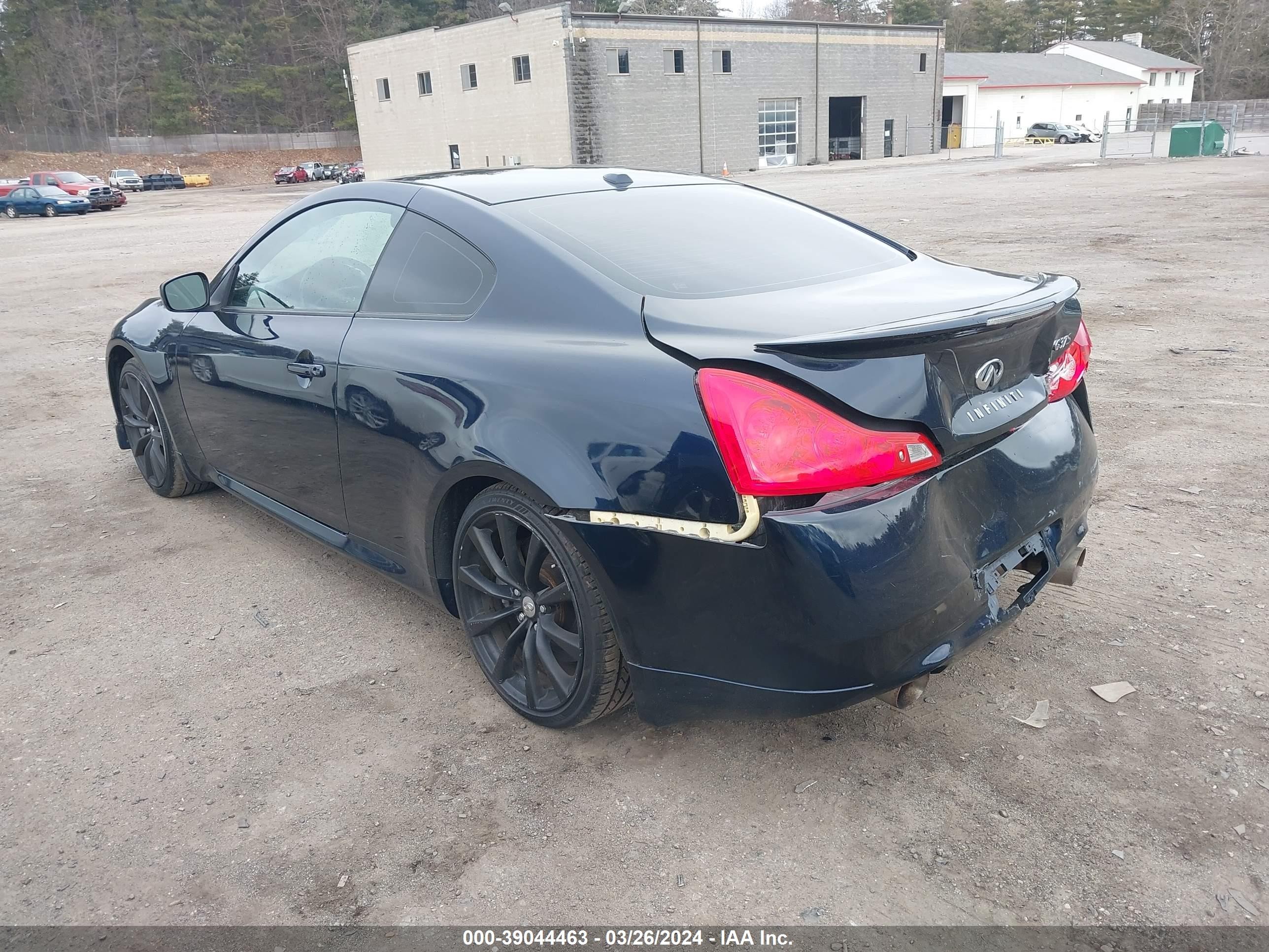 Photo 2 VIN: JNKCV64EX8M115392 - INFINITI G 