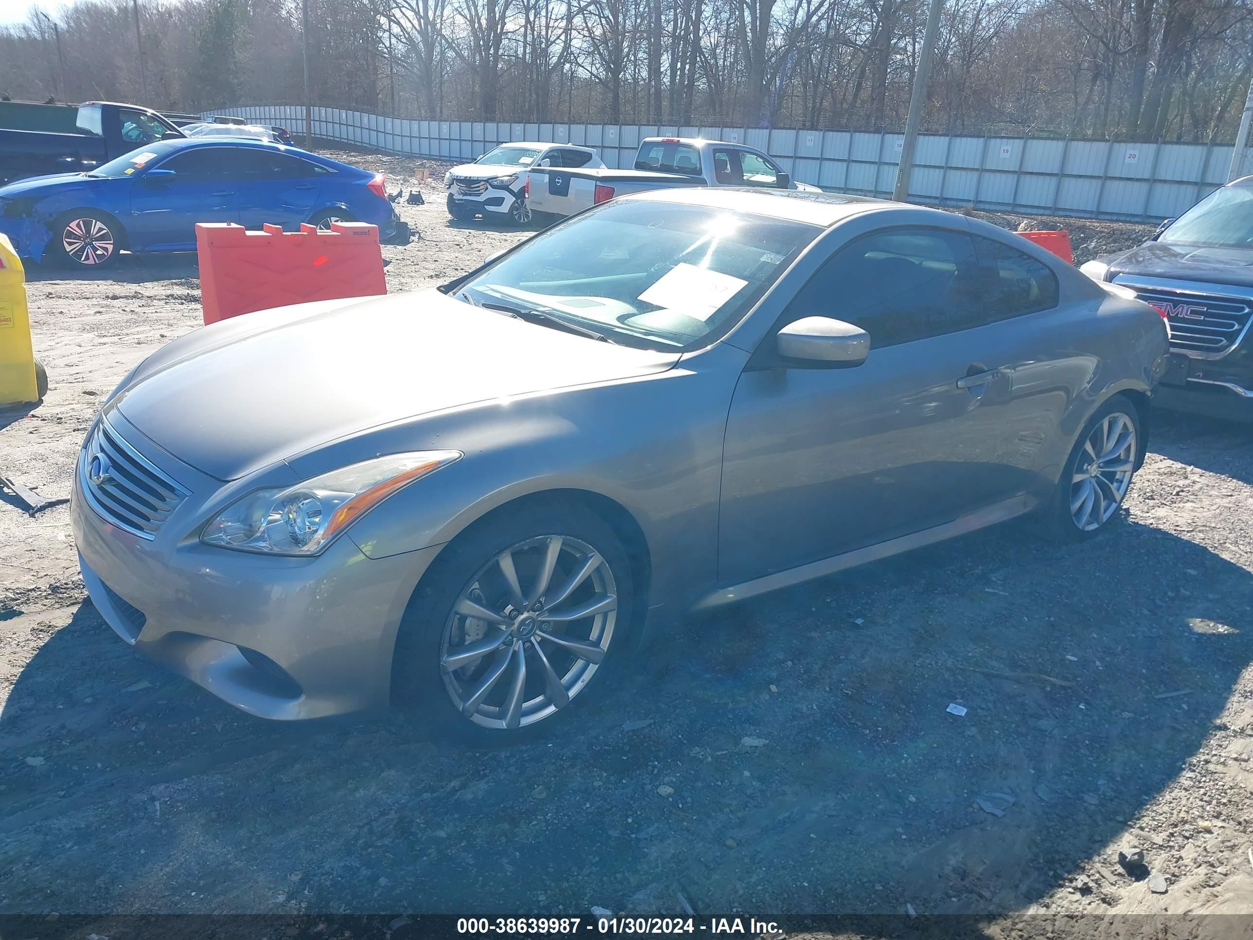 Photo 1 VIN: JNKCV64EX8M116820 - INFINITI G 