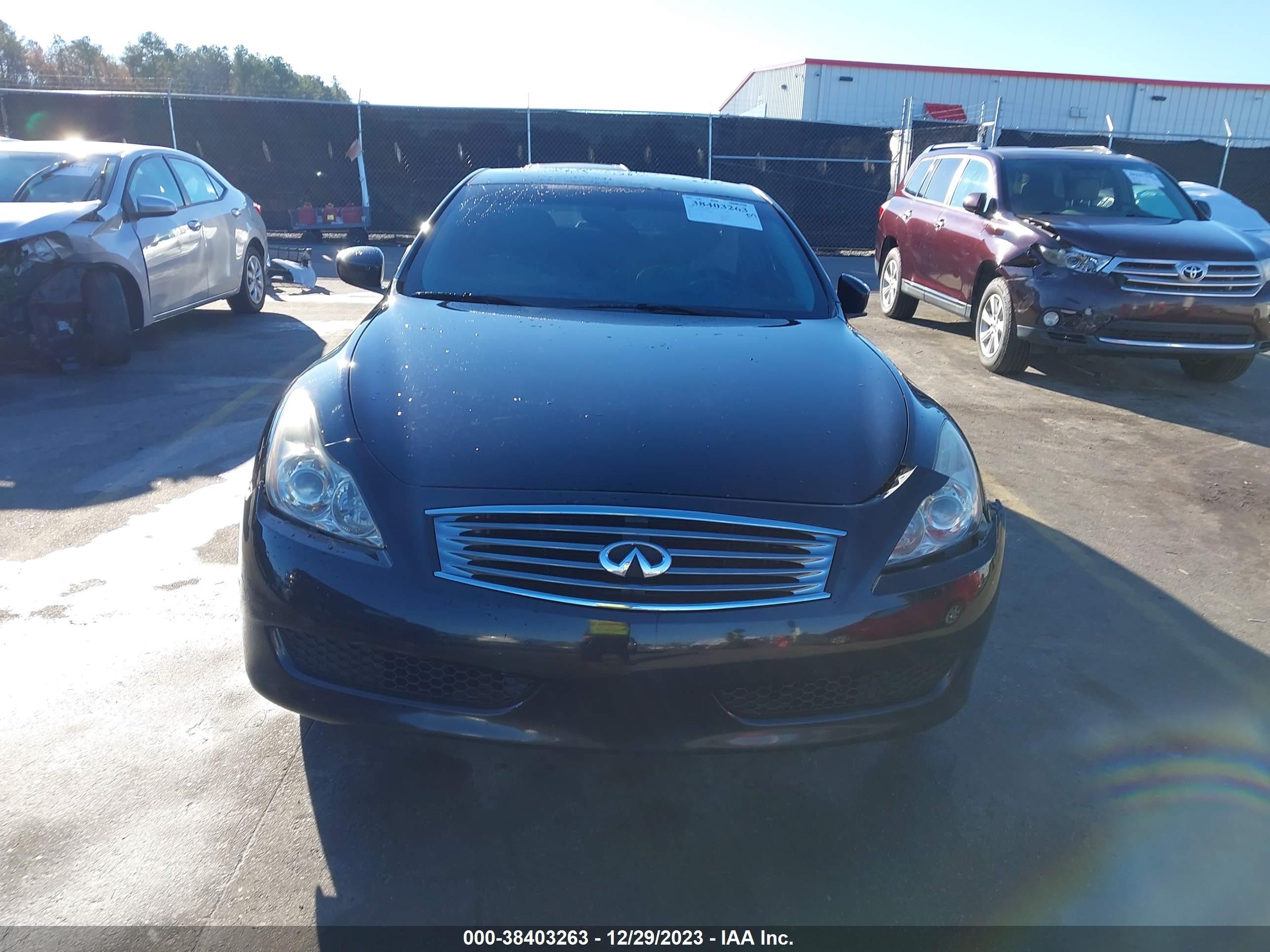 Photo 11 VIN: JNKCV64F79M654188 - INFINITI G 