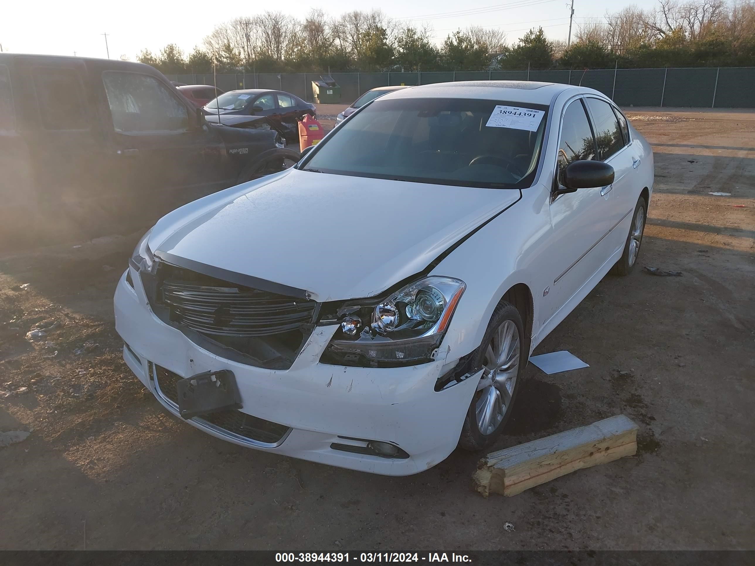 Photo 1 VIN: JNKCY01F19M852452 - INFINITI M 