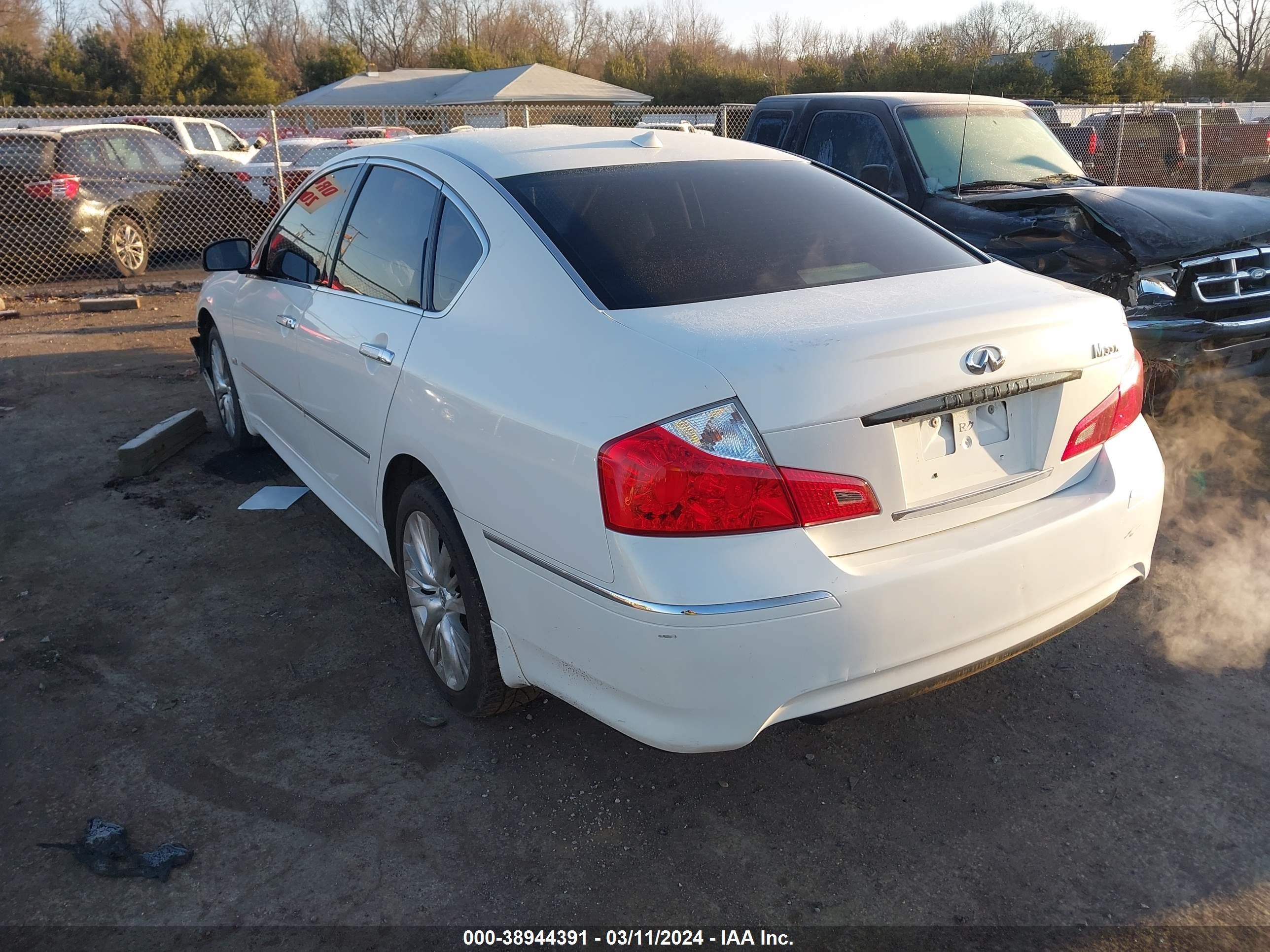 Photo 2 VIN: JNKCY01F19M852452 - INFINITI M 