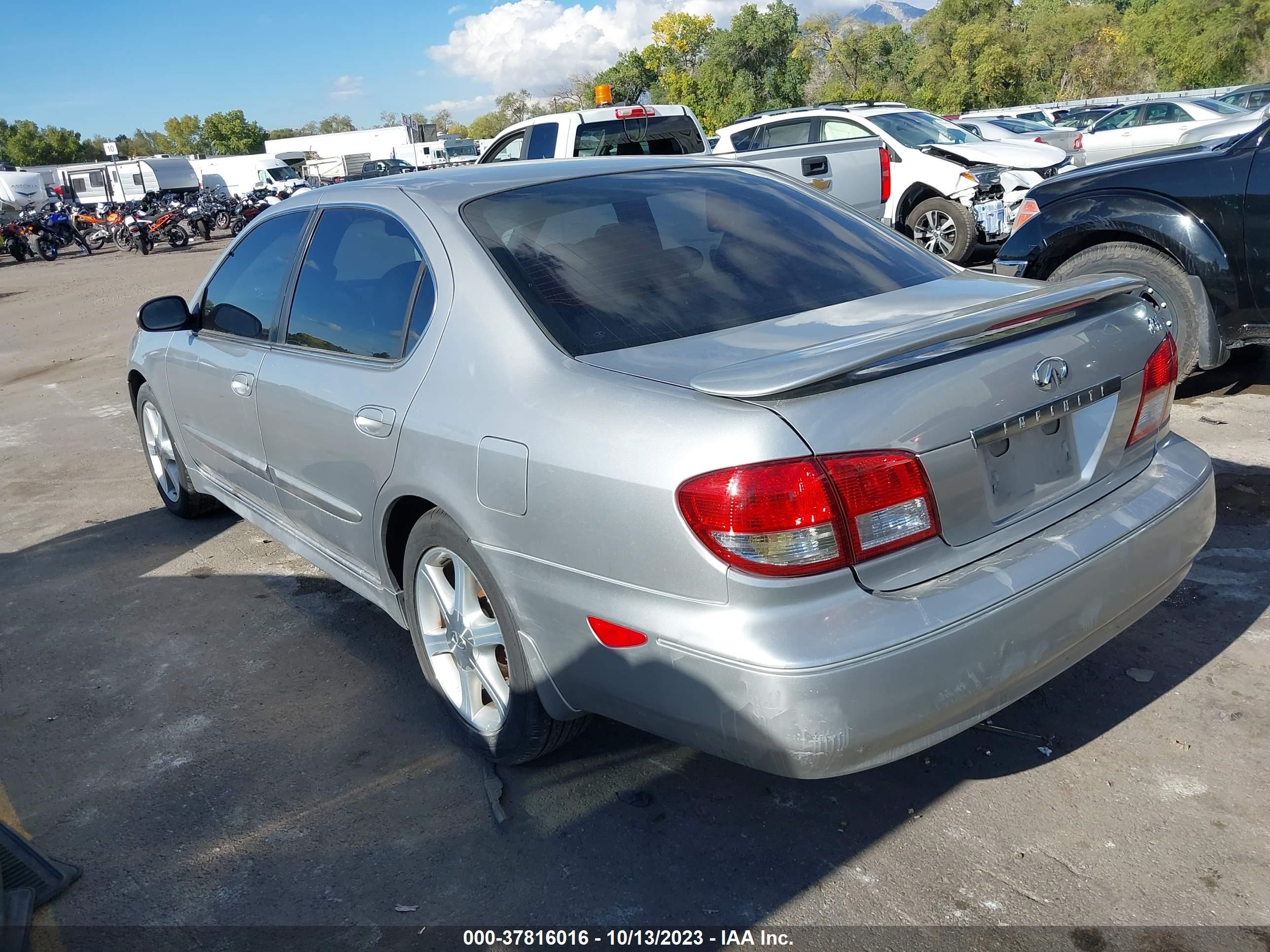 Photo 2 VIN: JNKDA31A44T204360 - INFINITI I 