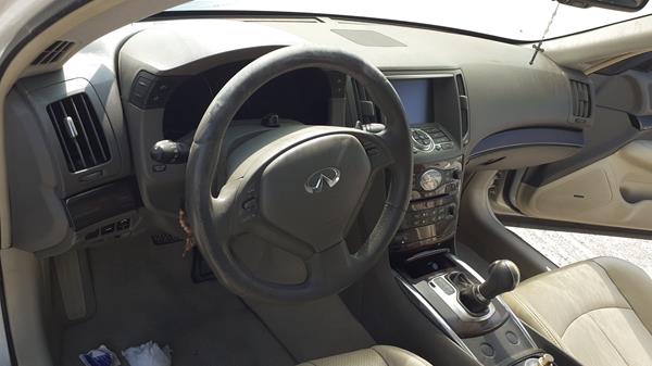 Photo 9 VIN: JNKDV61E5CM471279 - INFINITI G 25 