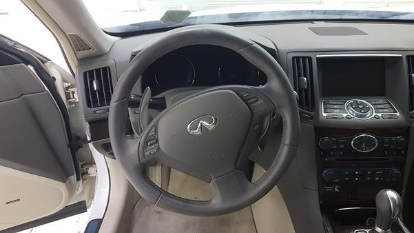 Photo 11 VIN: JNKDV6AP5EM410230 - INFINITI G 25 