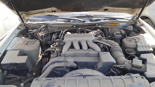 Photo 24 VIN: JNKNG01D7RM254182 - INFINITI Q45 