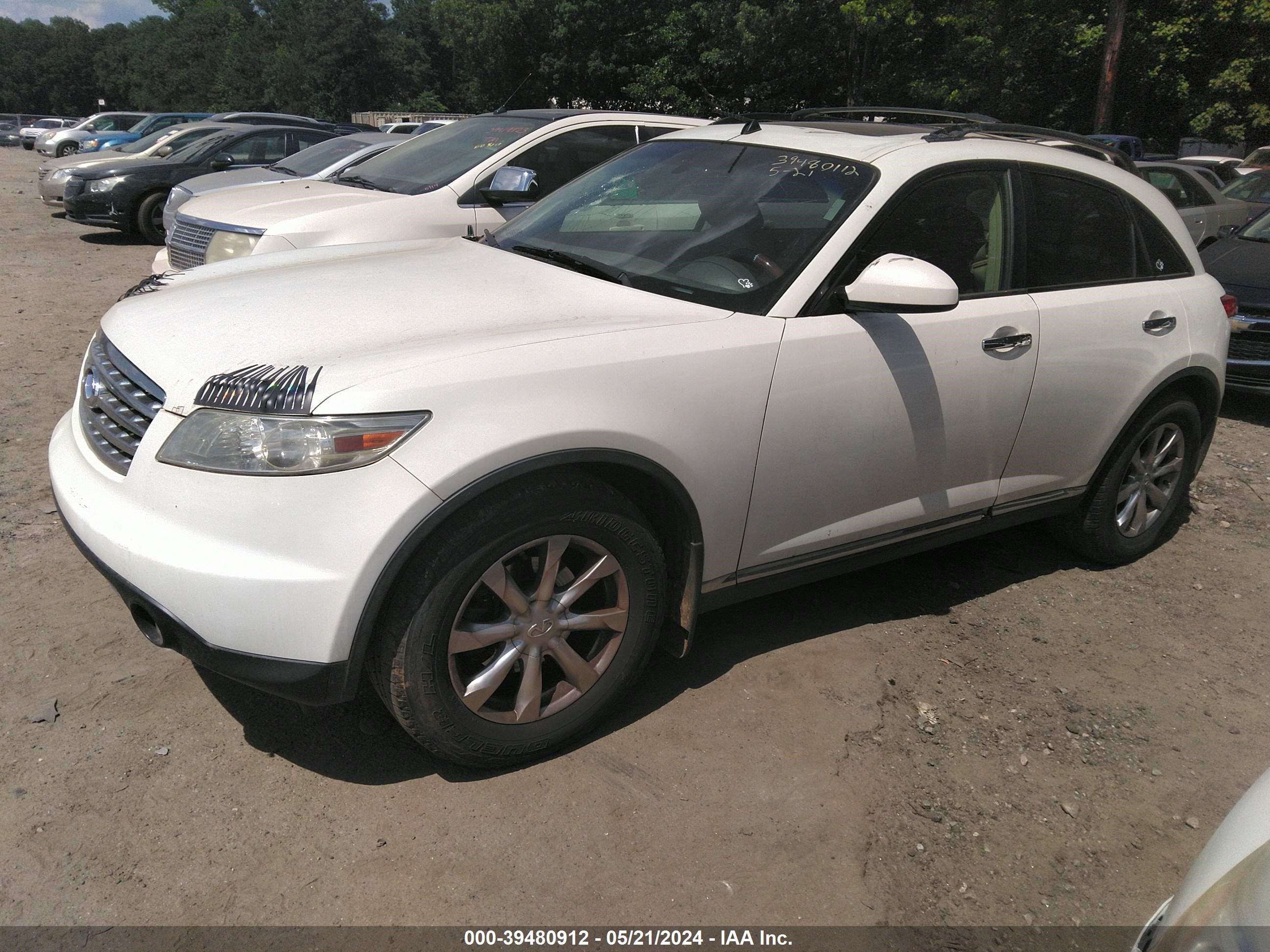 Photo 1 VIN: JNRAS08U48X105312 - INFINITI FX 