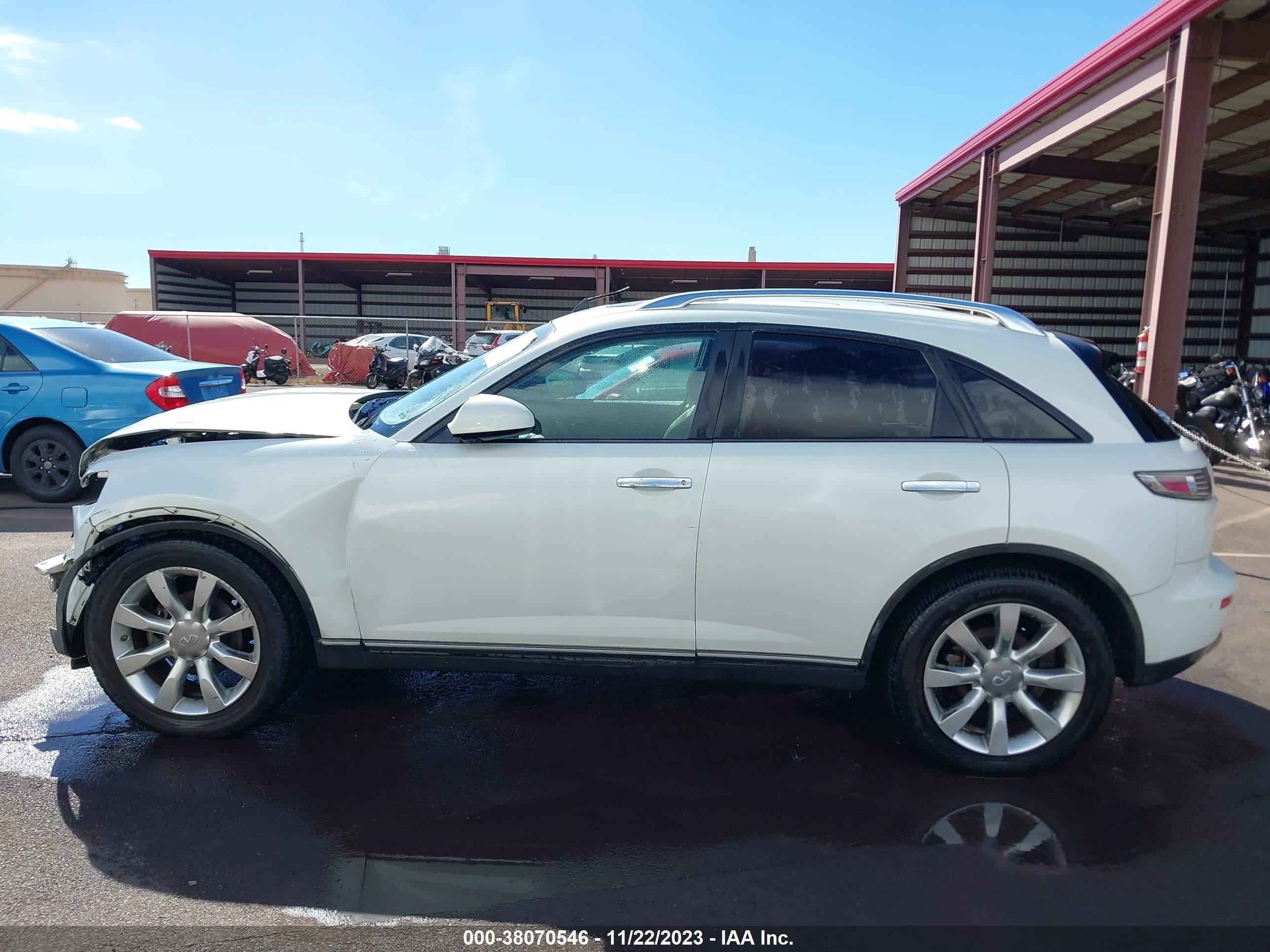 Photo 14 VIN: JNRAS08U65X104917 - INFINITI FX 