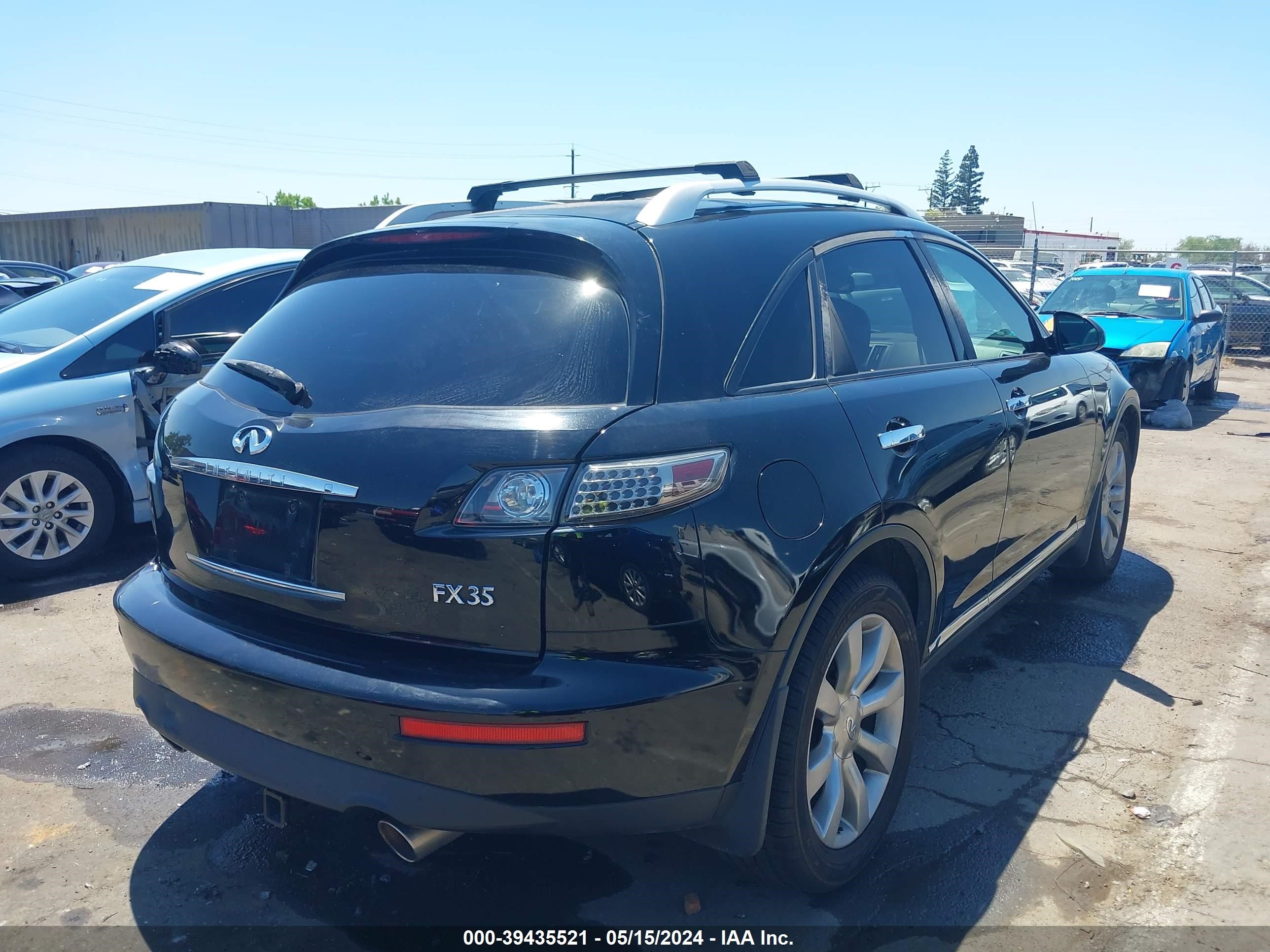 Photo 3 VIN: JNRAS08U97X100072 - INFINITI FX 