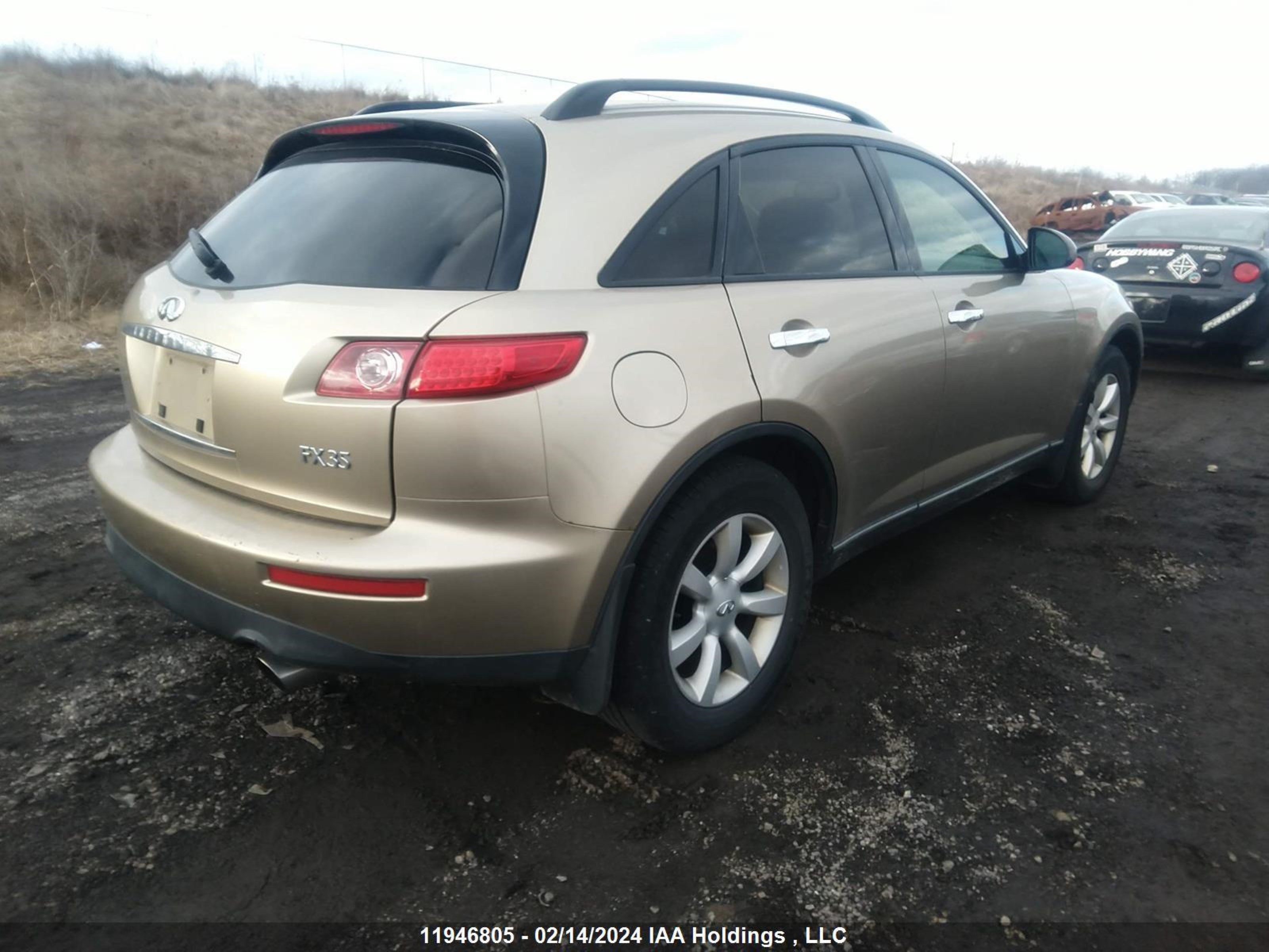 Photo 3 VIN: JNRAS08W05X209048 - INFINITI FX 