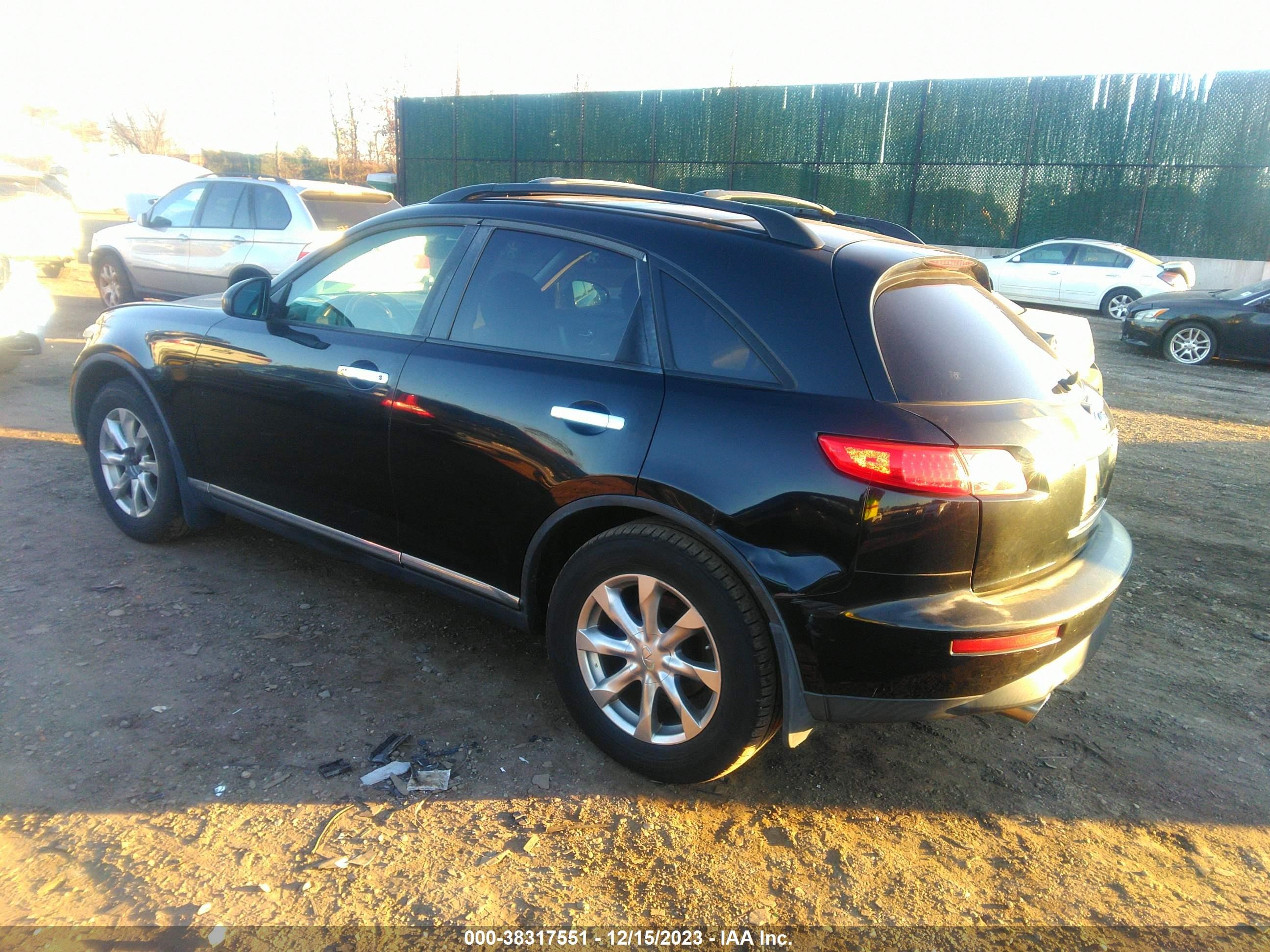 Photo 2 VIN: JNRAS08W07X204516 - INFINITI FX 